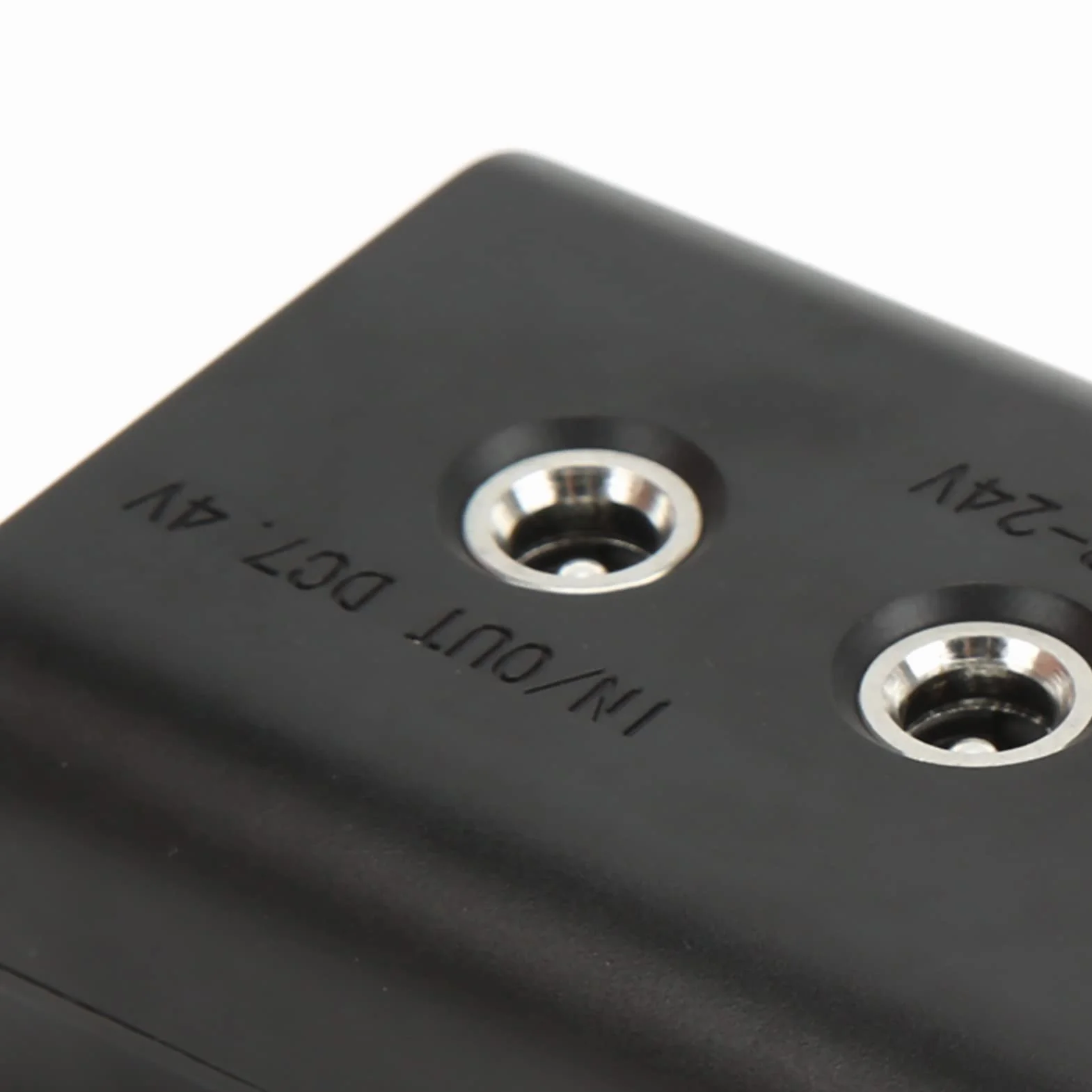 Imitacja Akumulatora NP-F550 Atrapa 7,4 V 3 A Bezpieczne 12-24 V do NP-F570 NP-F970