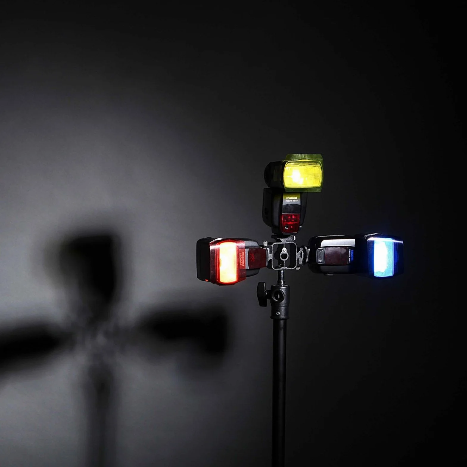 Selens Uniwersalny filtr oświetleniowy do lampy błyskowej, 20 sztuk, zestawy kombinacyjne do latarki do aparatu z 3 taśmami żelowymi, żele do lampy błyskowej do aparatu, zestaw filtrów korekcyjnych kolorów, żele kolorowe do oświetlenia, lampa błyskowa do
