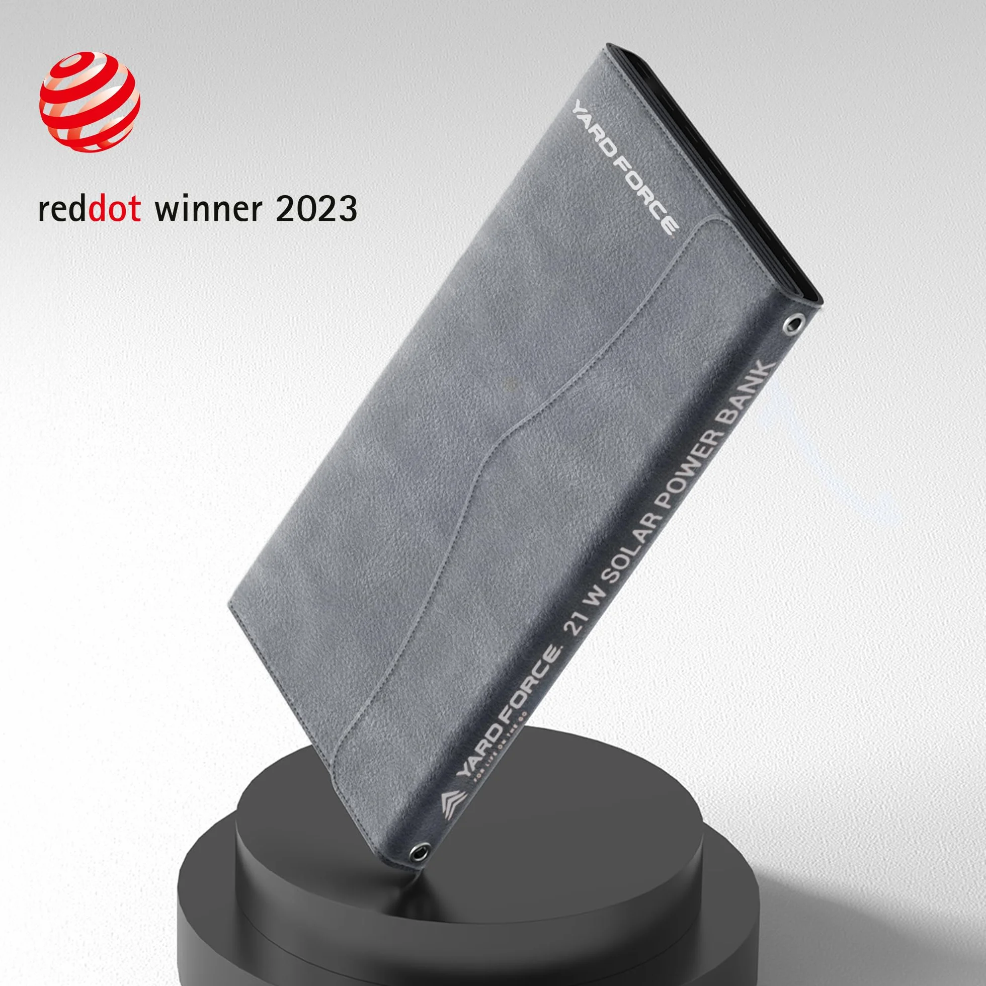 Yard Force Przenośna ładowarka solarna 21 W z 2 portami USB, zintegrowana bateria 13000 mAh, panel słoneczny, cyfrowy wskaźnik baterii – do ładowania urządzeń USB, iPhone, Android, MacBook, LX PB21
