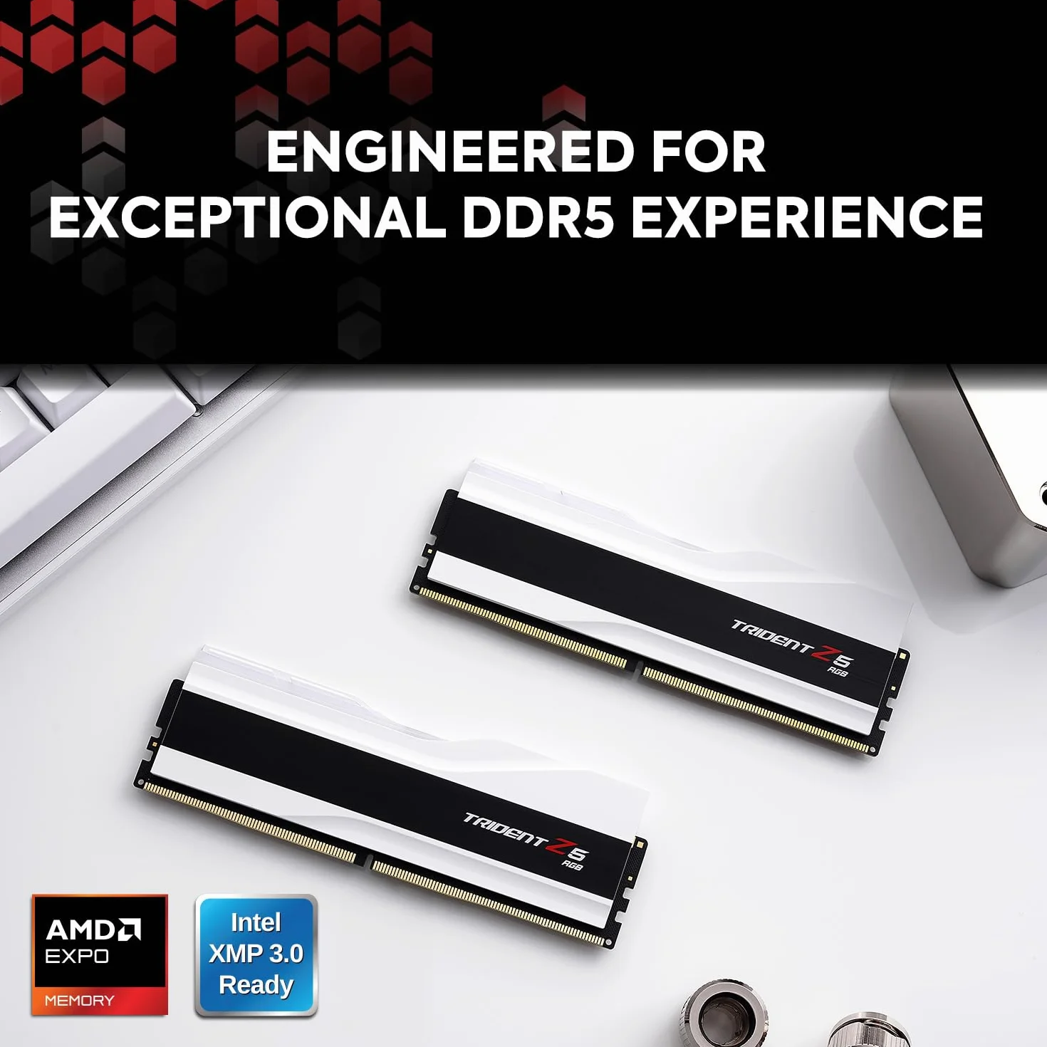 G.Skill Trident Z5 RGB Series (Intel XMP) 32 GB (2 x 16 GB) 288-pinowa pamięć SDRAM U-DIMM DDR5 6000 CL36-36-36-96 1,35 V dwukanałowa pamięć biurkowa F5-6000J3636F16GX2-TZ5RW (matowa biel)