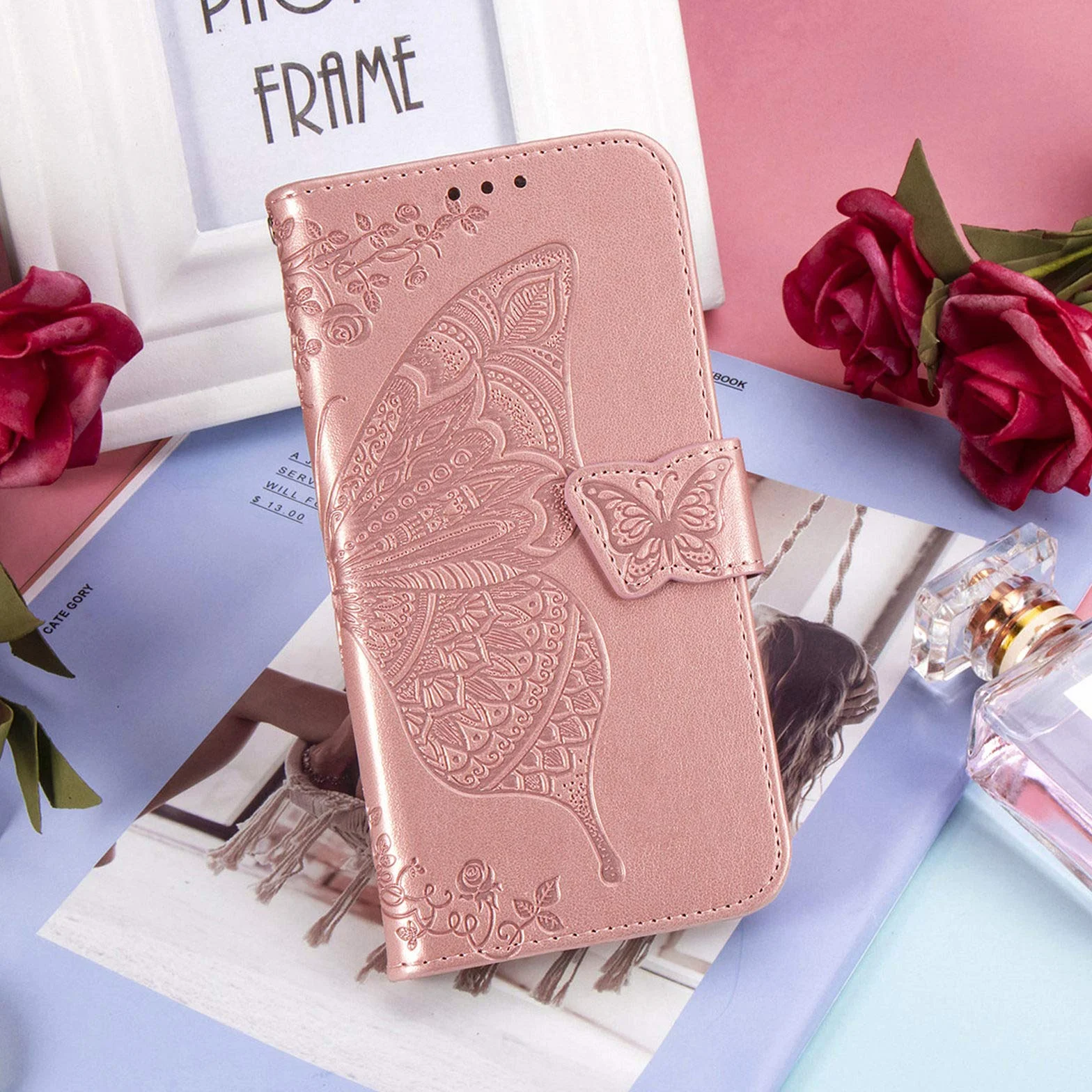GOKEN Etui na Motorola Edge 40 Neo, pokrowiec z klapką ze skóry TPU/PU, magnetyczne zamknięcie etui na telefon z przegródkami na gotówkę i karty i uroczym wzorem/różowe złoto