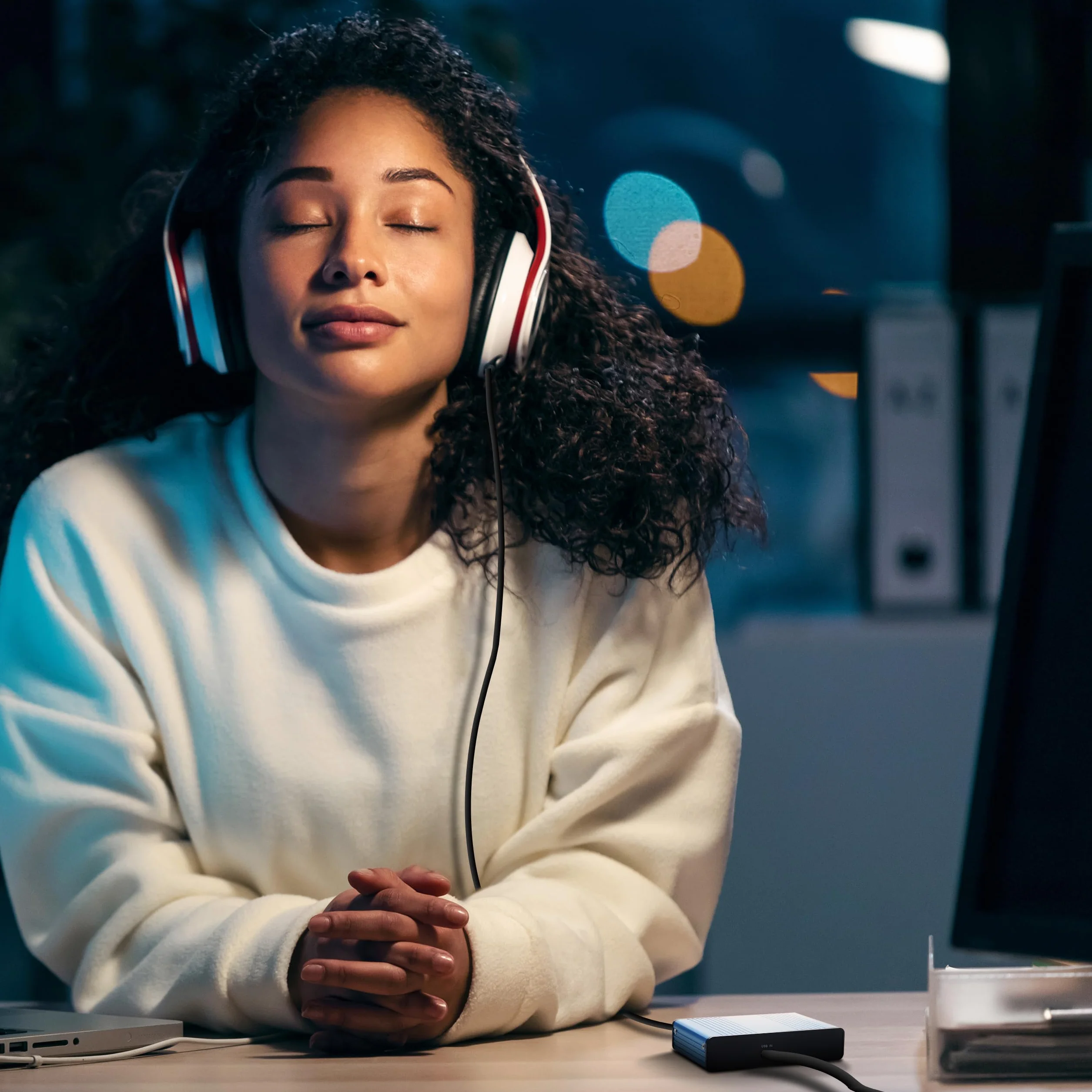 Retoo Zewnętrzna karta dźwiękowa 7.1 Surround, adapter audio stereo, regulacja głośności