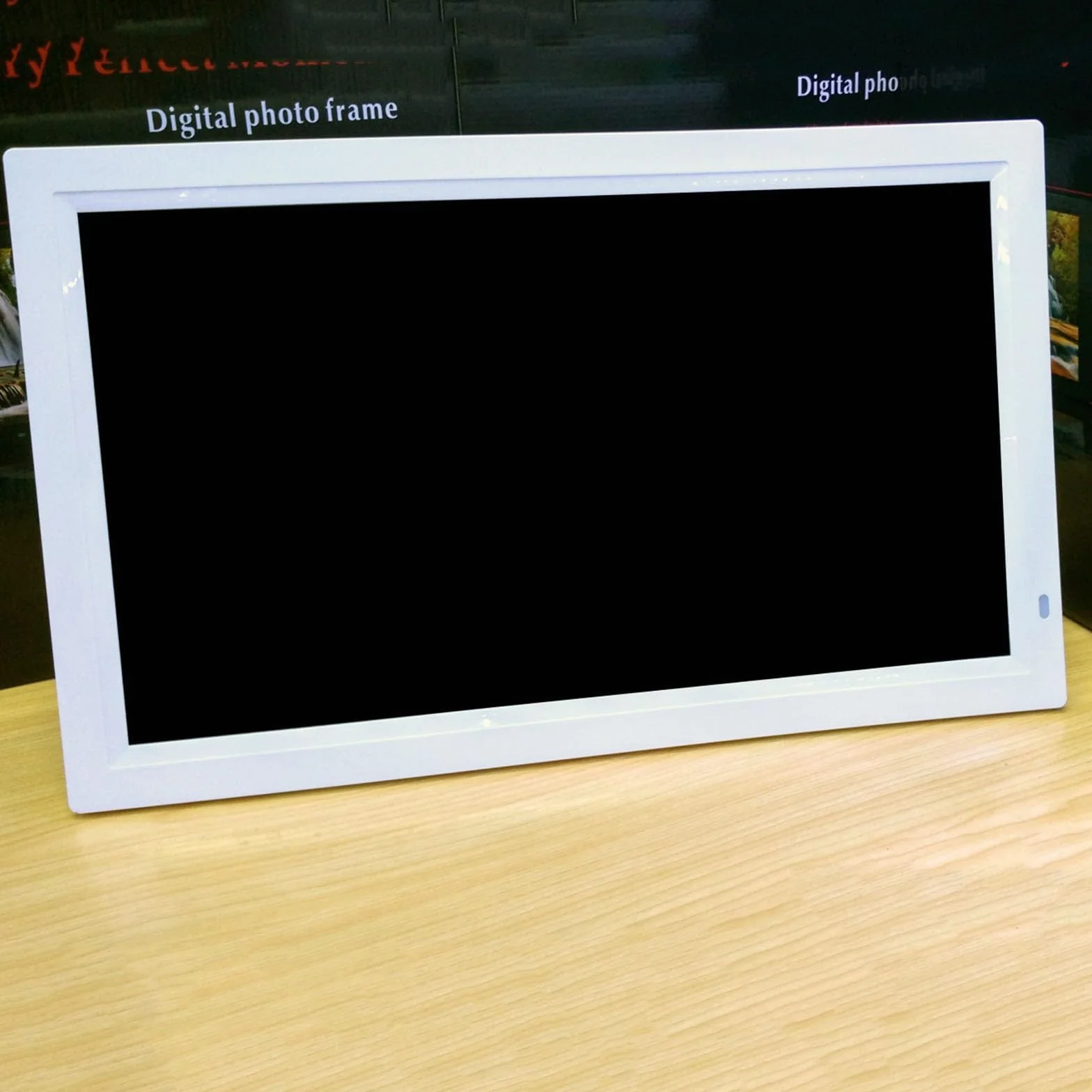 22-calowy przenośny wyświetlacz IPS o wysokiej rozdzielczości 1080P, interfejs HDMI, elektroniczny odtwarzacz albumów fotograficznych, urządzenie reklamowe, smukły i przenośny, do użytku domowego i