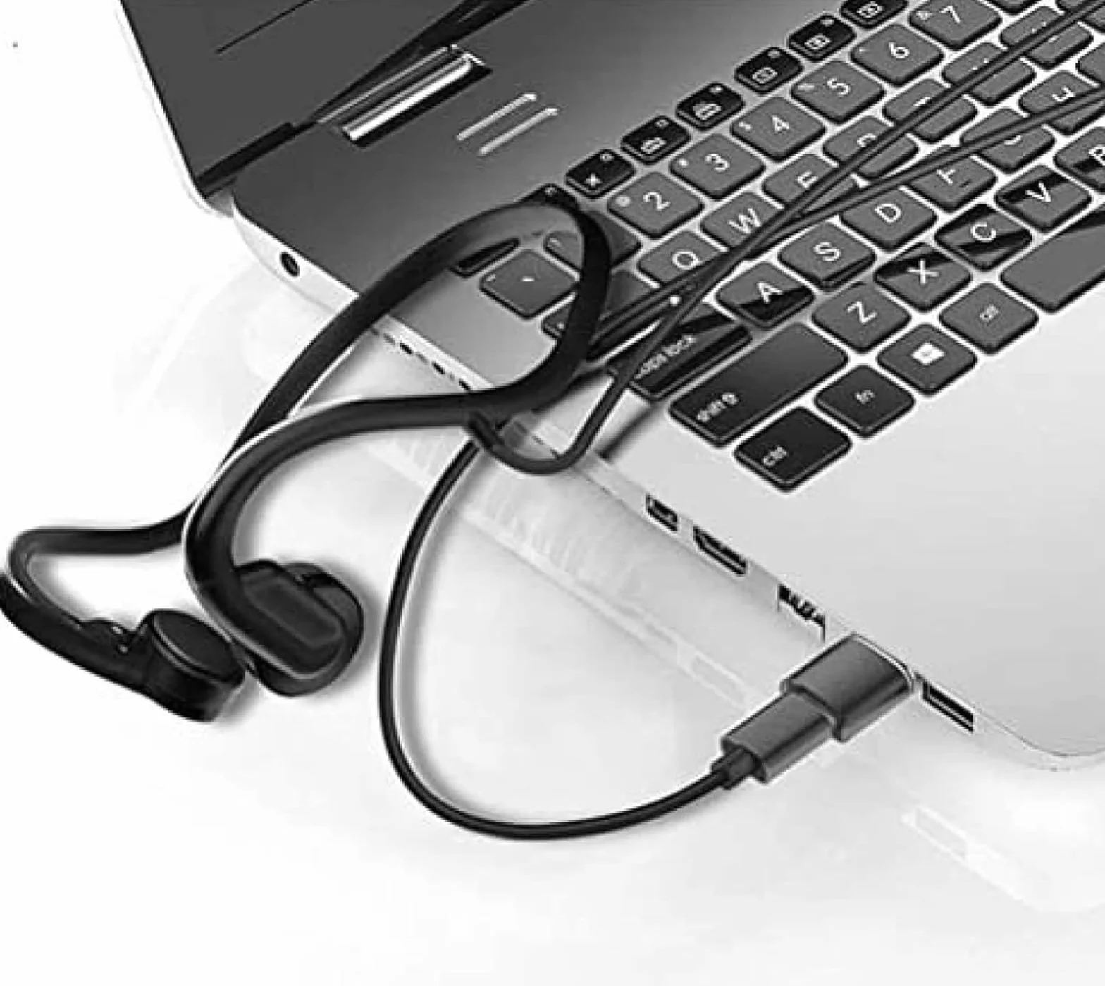 Przewodowe słuchawki z przewodnictwem kostnym z interfejsem typu C z wbudowanym mikrofonem słuchawki sportowe USB C kompatybilne z telefonami komórkowymi, komputerami i tabletami