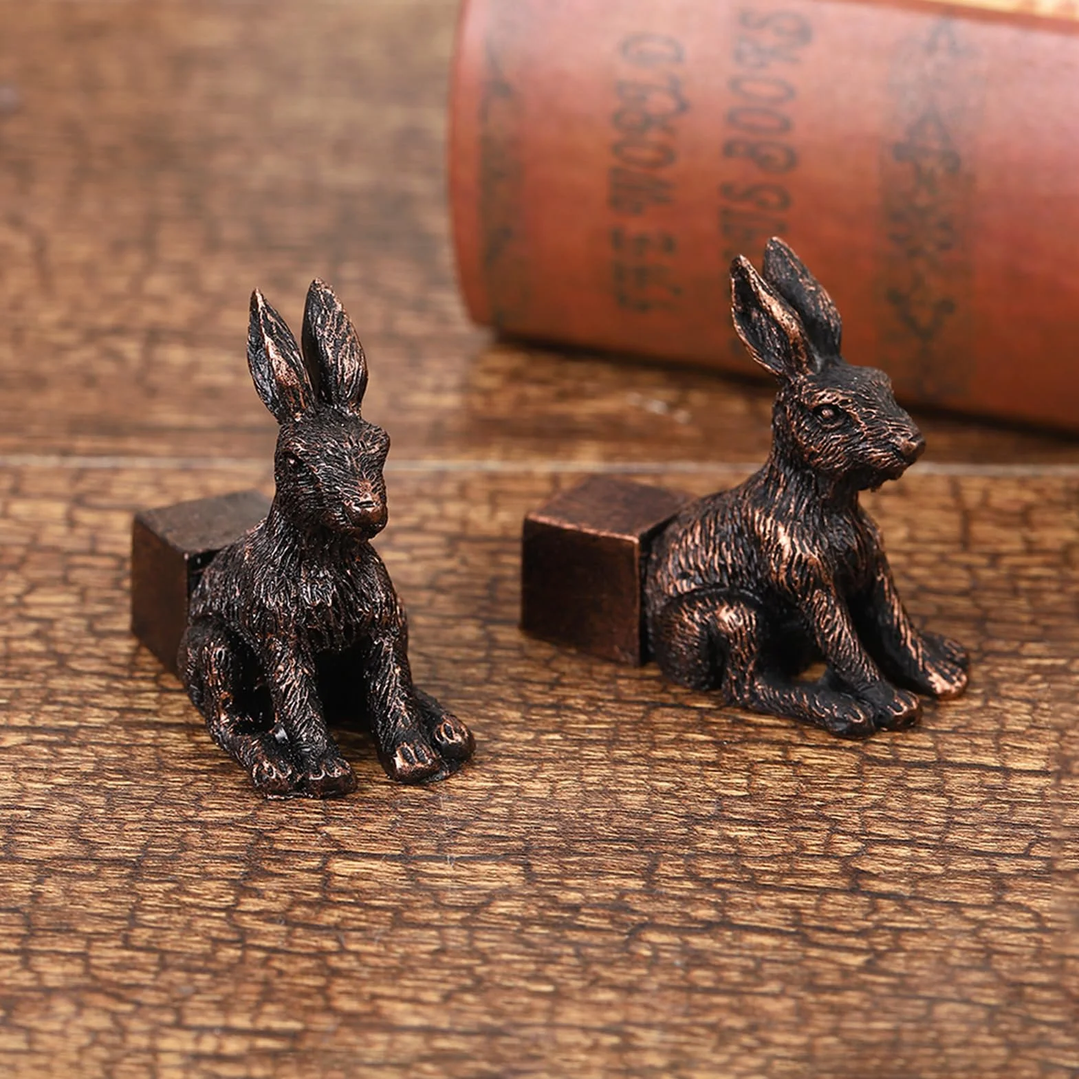 Stojak na doniczki, stojak na doniczki, 6 x 6 x 8 cm, podstawa z żywicy, żółw, żaba, królik, leżący kot, nadaje się do wszystkich kwiatów wewnątrz i na zewnątrz (królik)