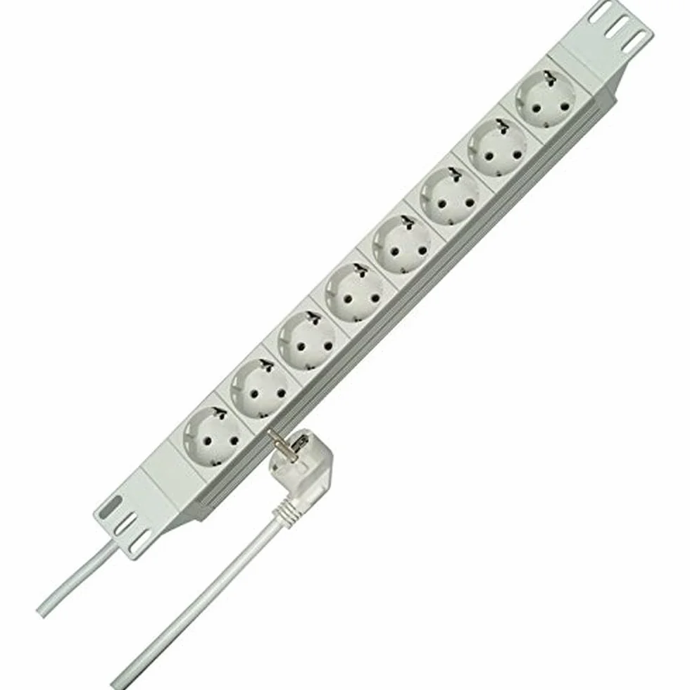 Kopp 930804013 PROFIversal 8-krotny z ochroną godziny, Gniazdko 45 stopni gedr. garnki, 5 mm², 2 m, 250 VAC, 16 A, biały