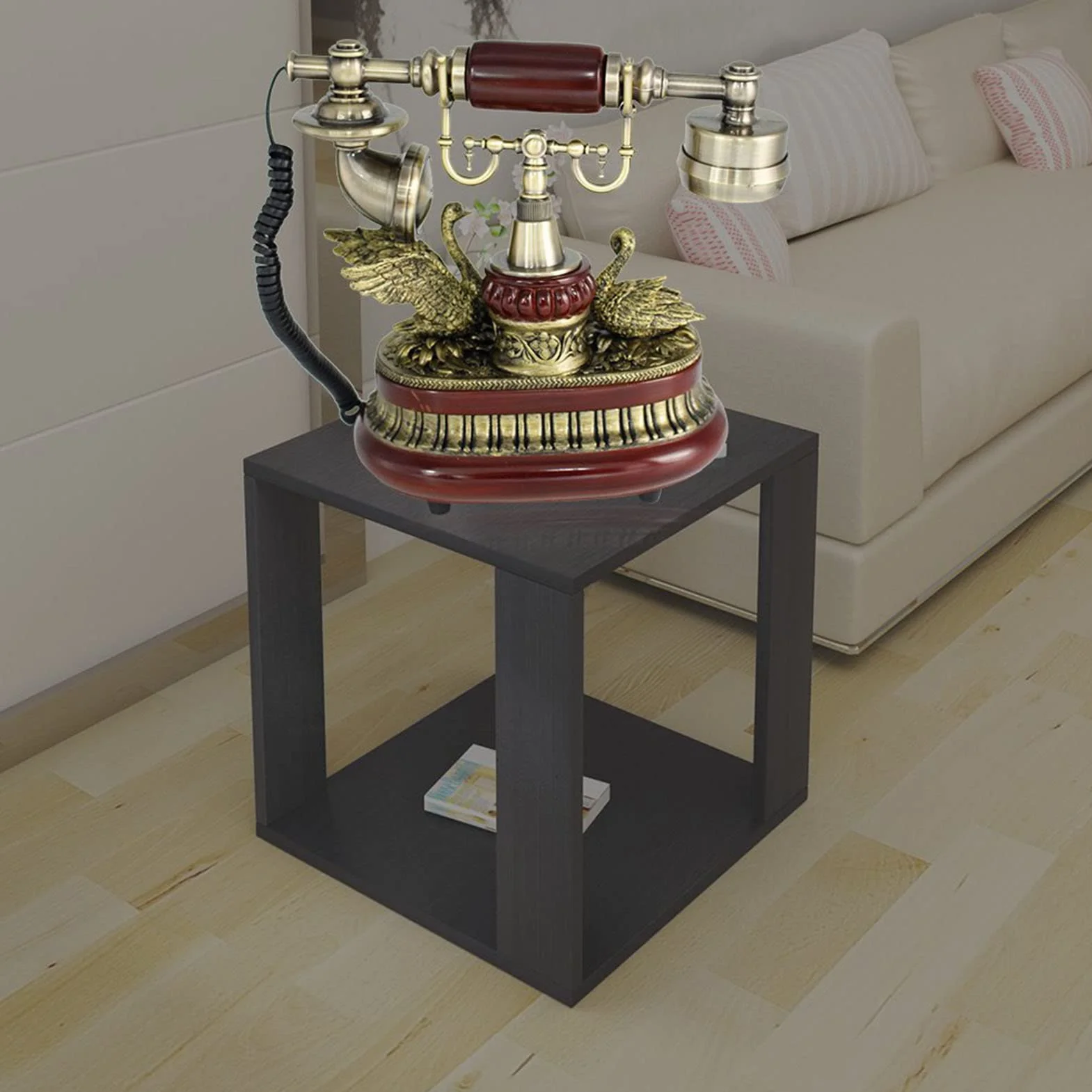 Telefon vintage, telefon retro z tarczą obrotową, zabytkowy stacjonarny, klasyczny przewodowy, do użytku domowego