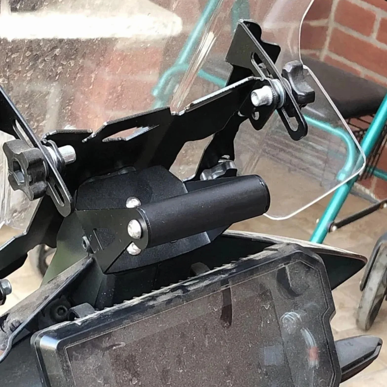 Uchwyt do nawigacji GPS Pasuje do Husqvarna Norden 901 2022-2024, stalowy, 12 mm i 22 mm, uchwyt na telefon, nawigację GPS, płytę montażową Motocyklowy uchwyt do nawigacji(22mm)
