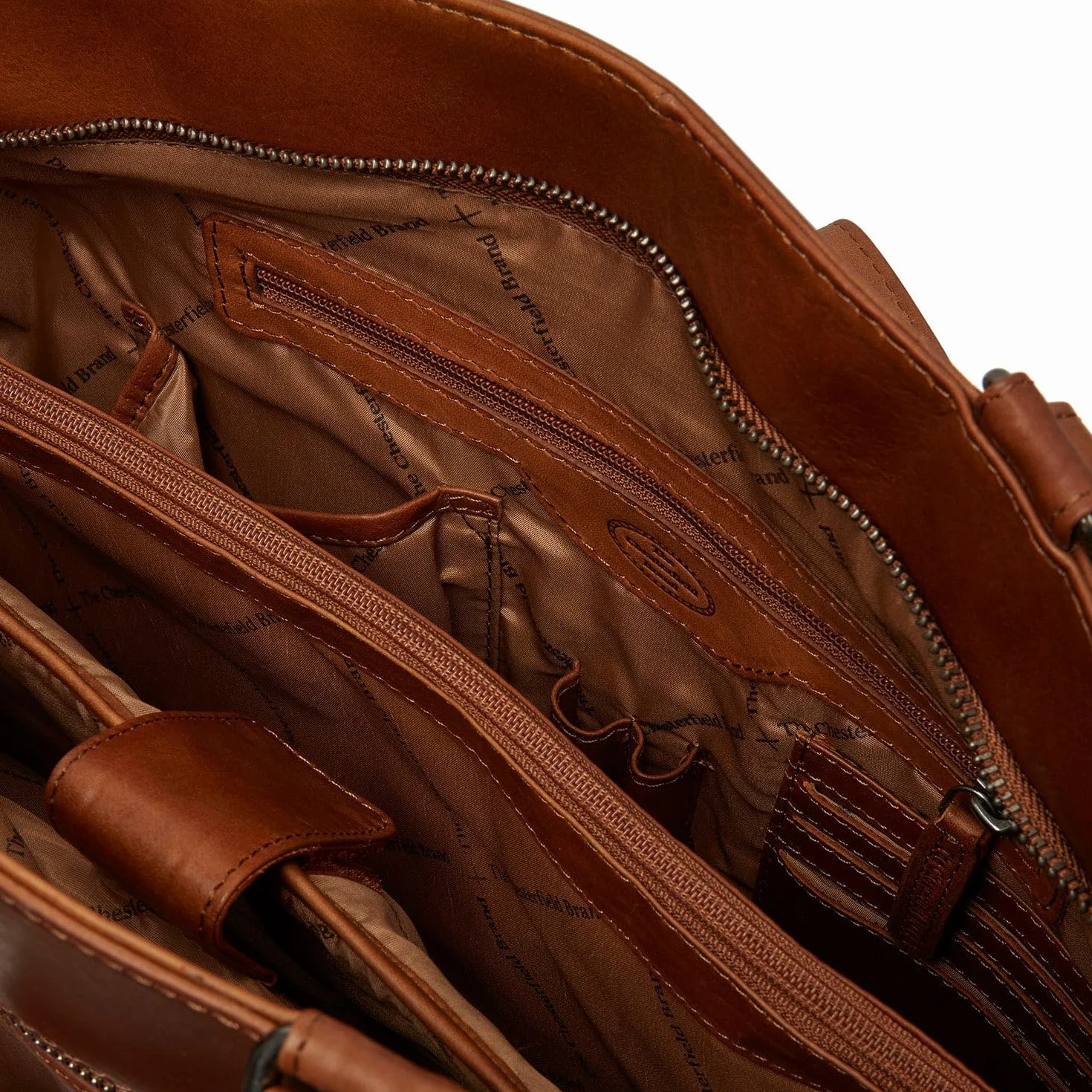 Skórzany pokrowiec na laptopa marki Chesterfield koniak Berlin 15 cali