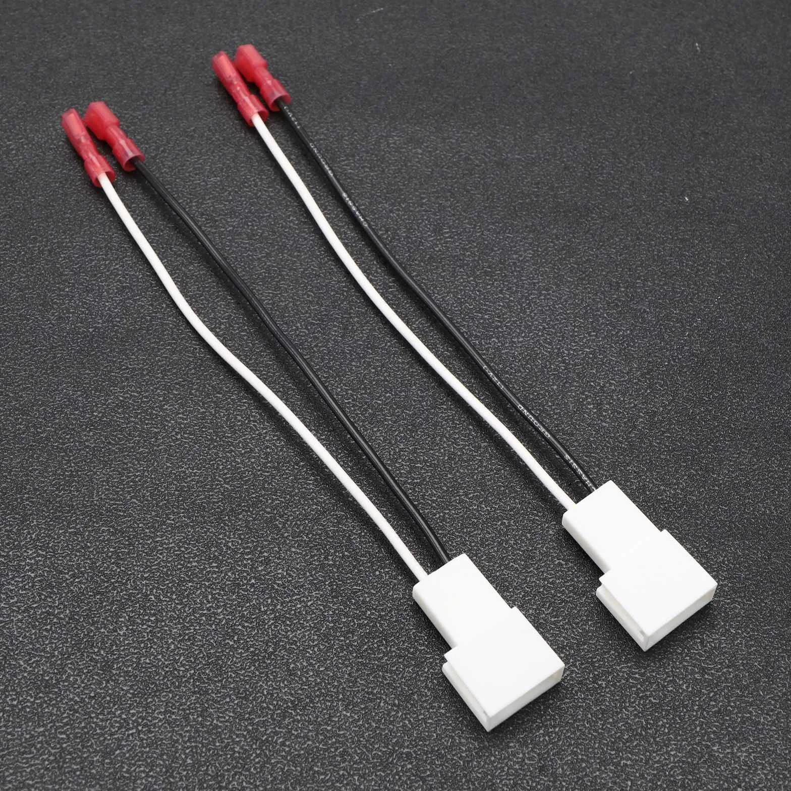 OTOTEC 4szt. 72-8104 SHTA02B Adapter do złącza głośników samochodowych, kompatybilny z Toyota Matrix/Corolla/Hilux/Tacoma, kompatybilny z Mitsubishi Galant