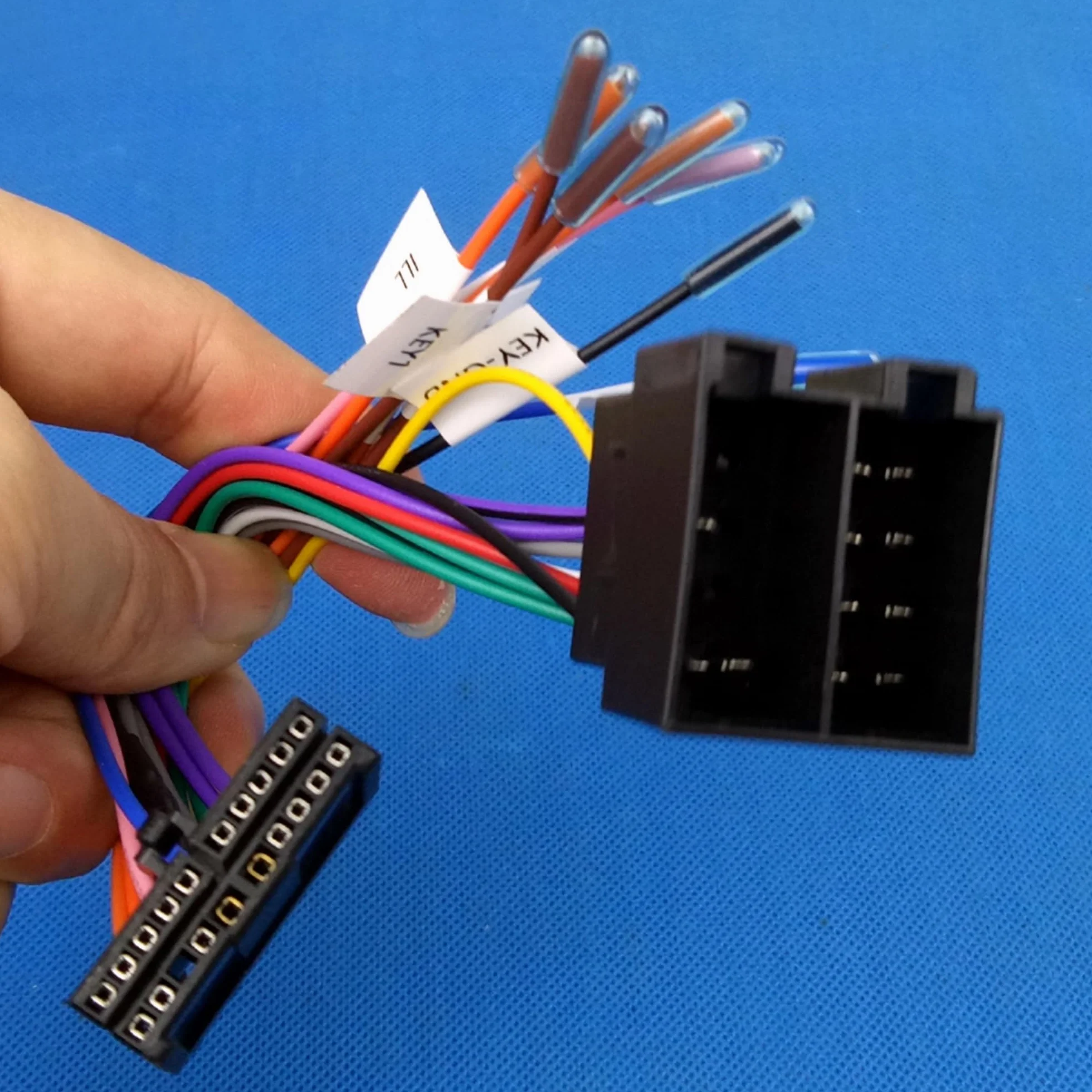 20-biegunowy kabel adaptera ISO do radia samochodowego, zamiennik do gniazda T dla VW