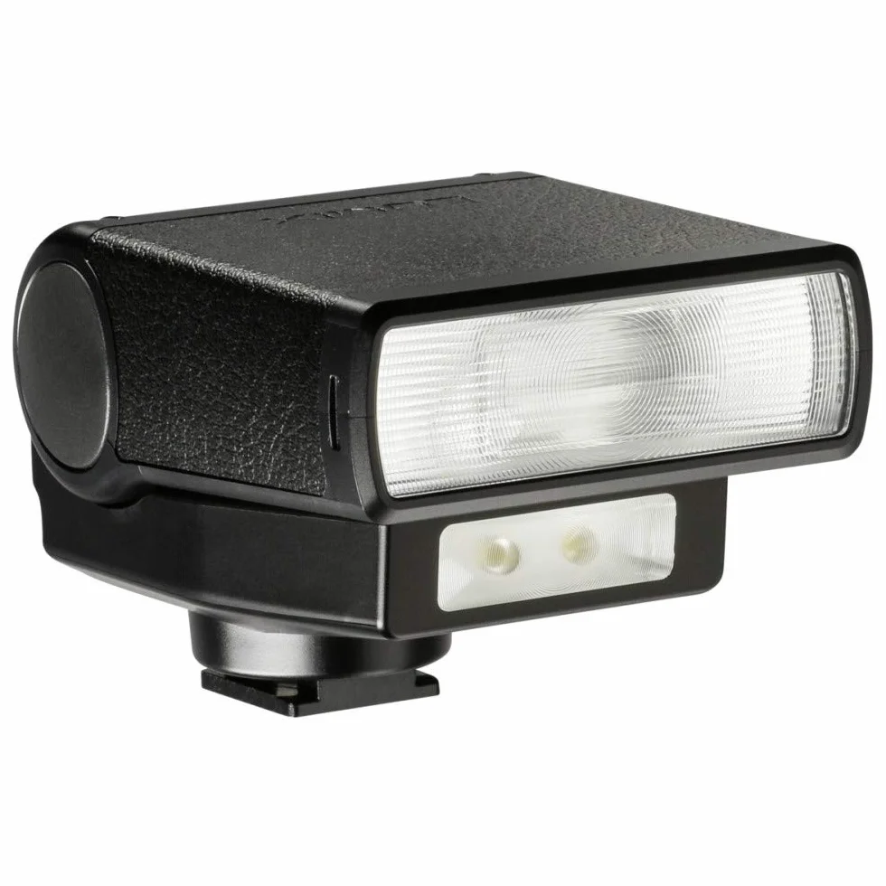 Panasonic DMW-FL200 zewnętrzna lampa błyskowa (GN20 (ISO100m) i odbicie światła, możliwość połączenia bezprzewodowego), czarna