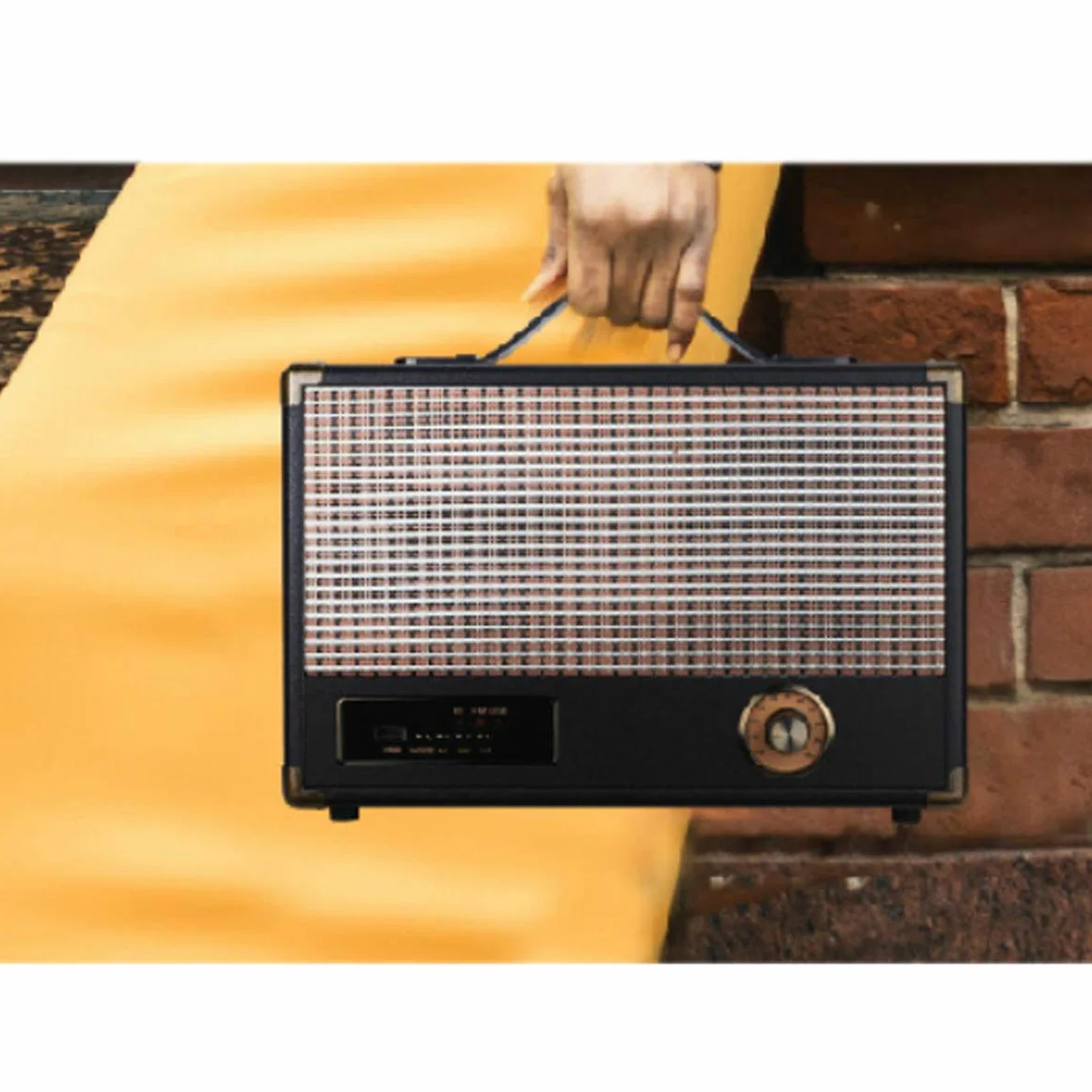 Przenośny głośnik Bluetooth z designem retro, radiem FM/AM i łącznością USB do rozrywki w podróży