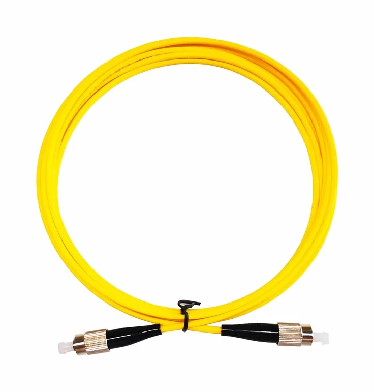 Jednomodowy kabel światłowodowy 15 m FC-FC – żółty kabel światłowodowy zapewniający niezawodną łączność