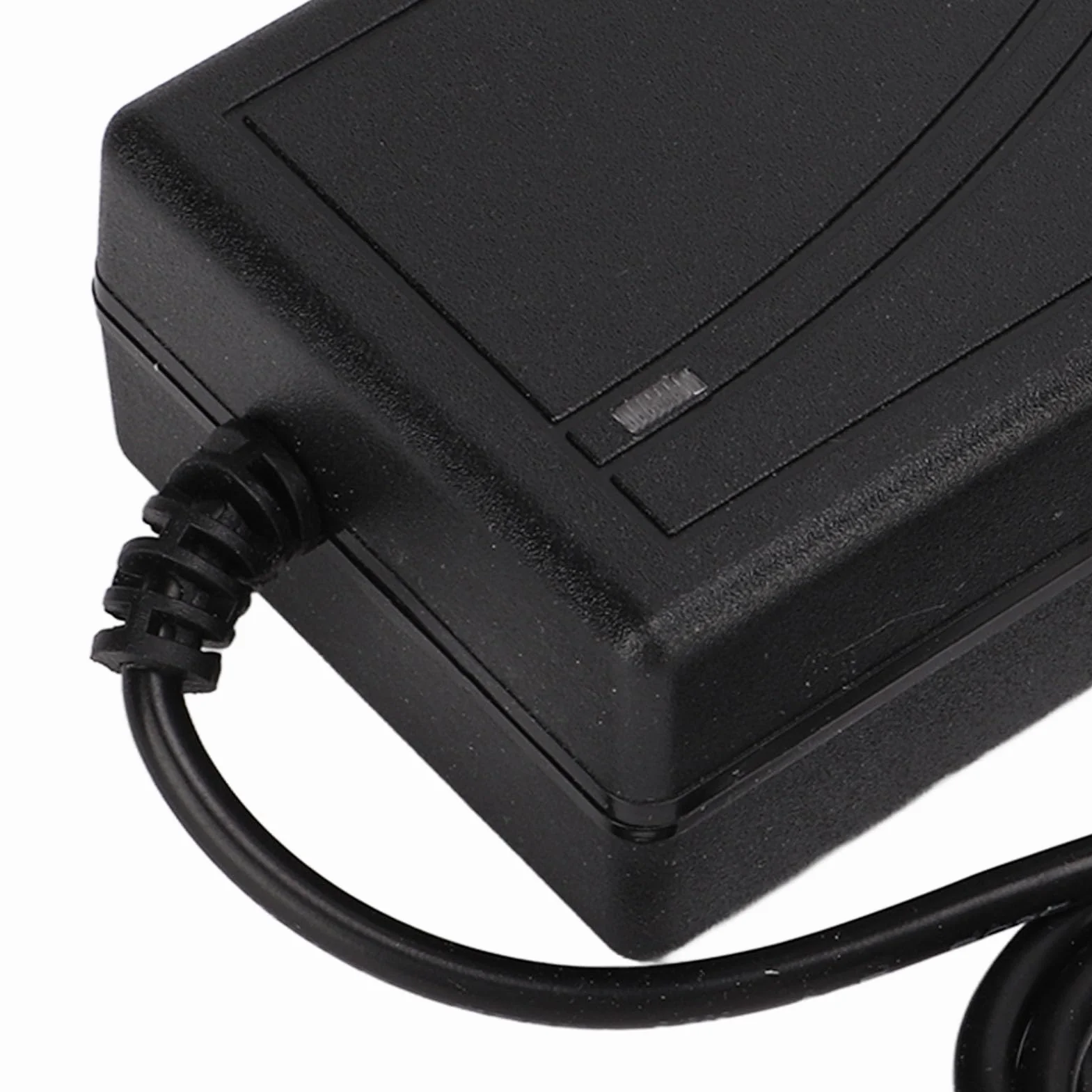 Zasilacz 5V 8A 100V 240V AC na DC Transformator Zasilający do Listwy świetlnej LED Kamera Bezpieczeństwa Monitor Router
