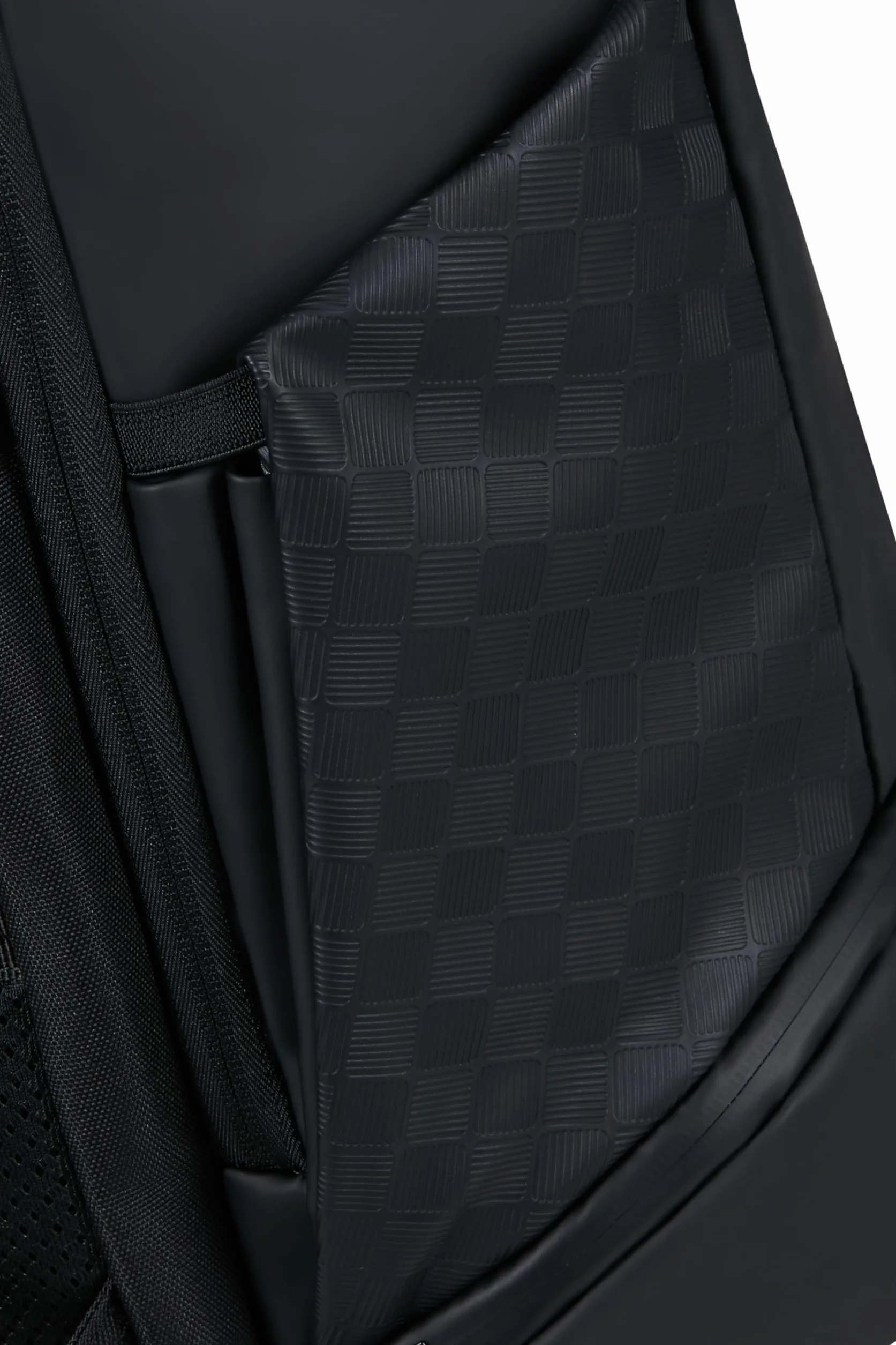 American Tourister Urban Tide - Rolltop Plecak na Laptopa 15.6", wodoodporny, z kieszenia na buty/ubrania, do biura, szkoly & uczelni - Czarny