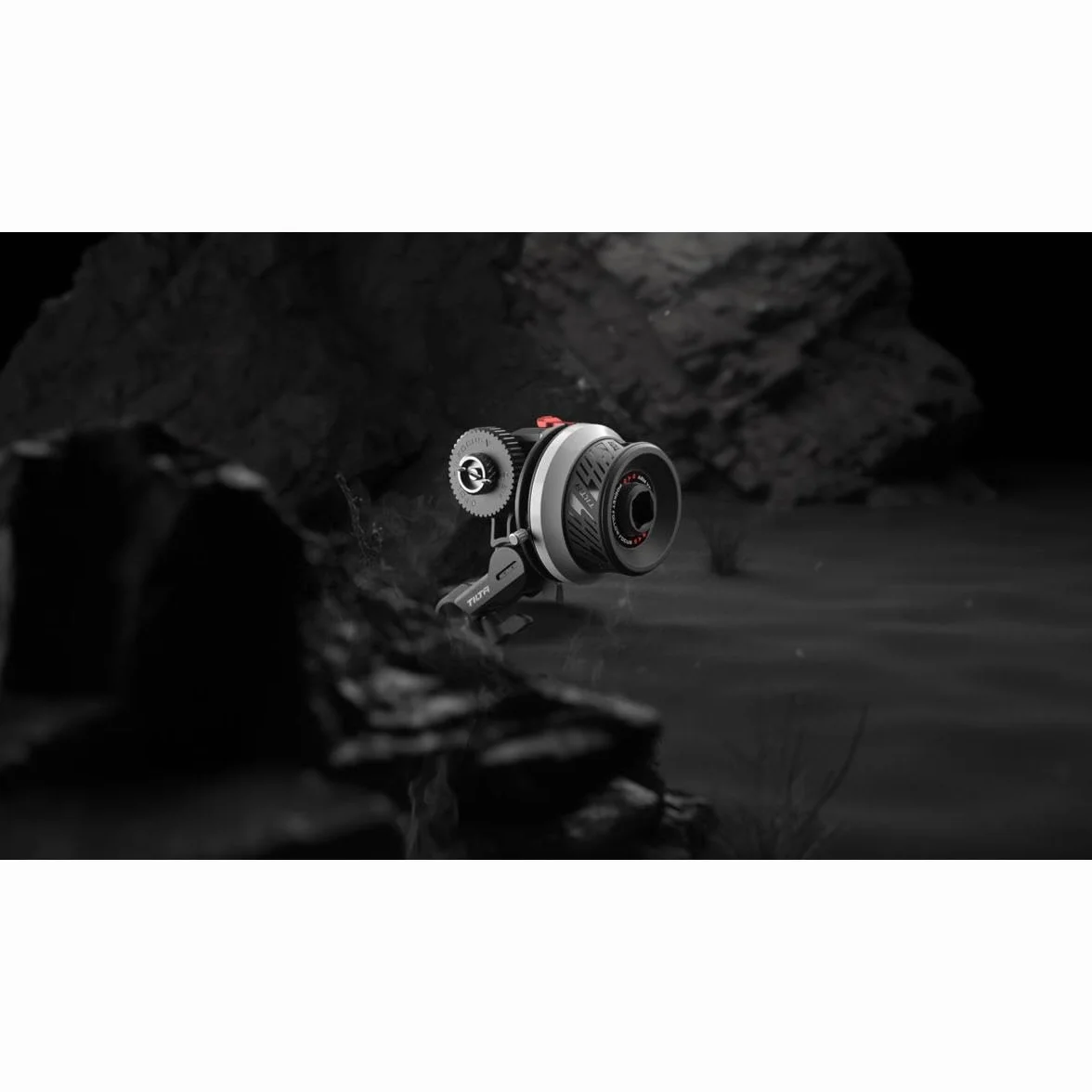 Tilta Pocket Follow Focus, precyzyjny pierścień ostrości z ogranicznikami A/B, system tłumienia płynów, uchwyt na pręt i pręt 15 mm, pasuje do większości aparatów i obiektywów, lekka, wygodna i