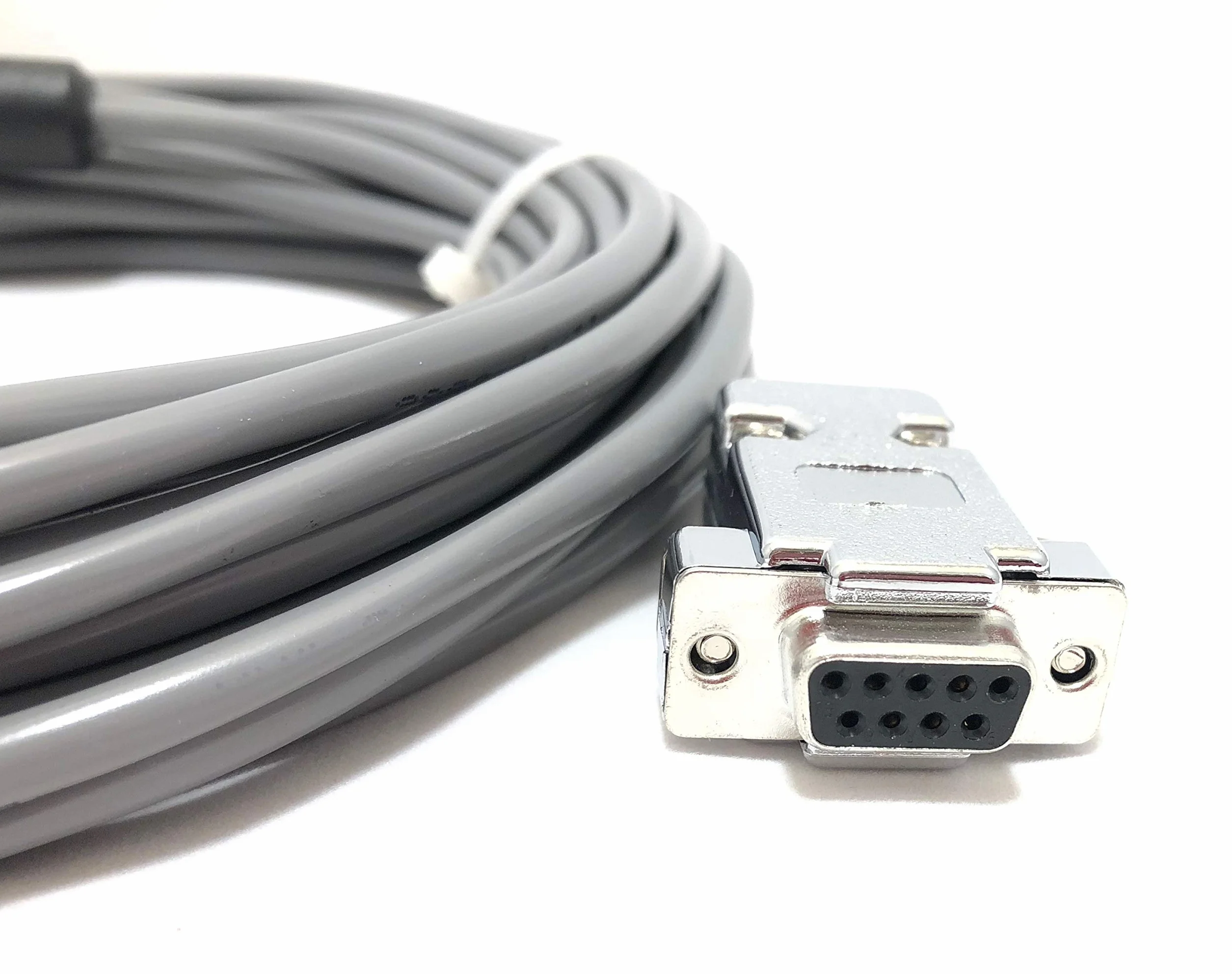 Kabel sterujący EVI 50' VISCA RS232 kabel do aparatów Sony EVI/BRC/SRG (8-pinowe złącze mini Din do 9-pinowego złącza szeregowego D-Sub
