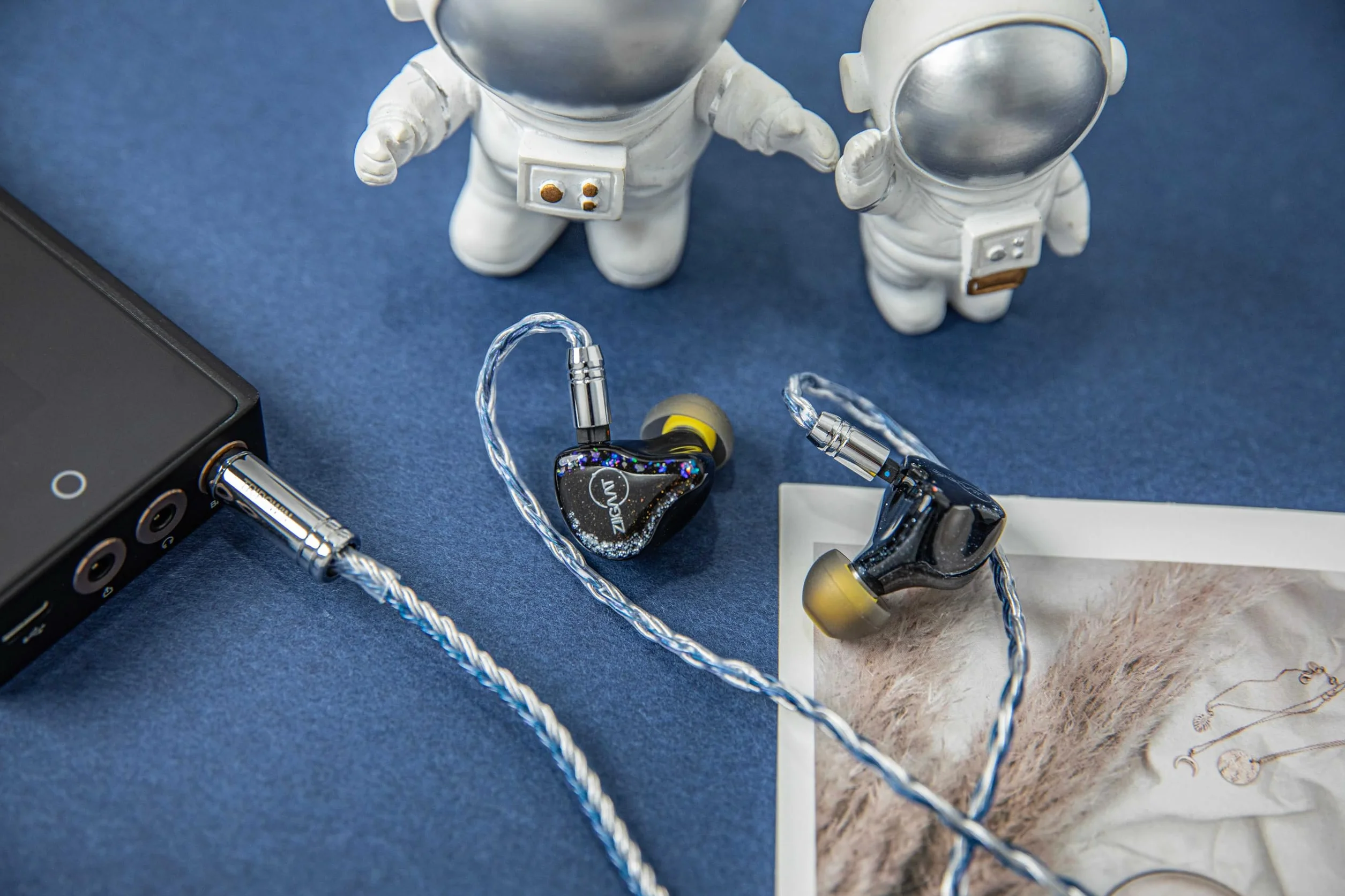 Linsoul Tripowin C-01 kabel IEM, 16-żyłowy hybrydowy kabel miedziano-srebrny, OFC i posrebrzana miedź, zapasowy kabel HiFi do słuchawek przewodowych (2-pinowy, 4,4 mm)