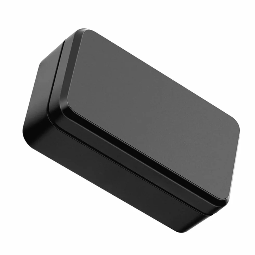 G11 Magnetyczny tracker GPS Riloer Mocny magnetyczny tracker GPS pojazdów
