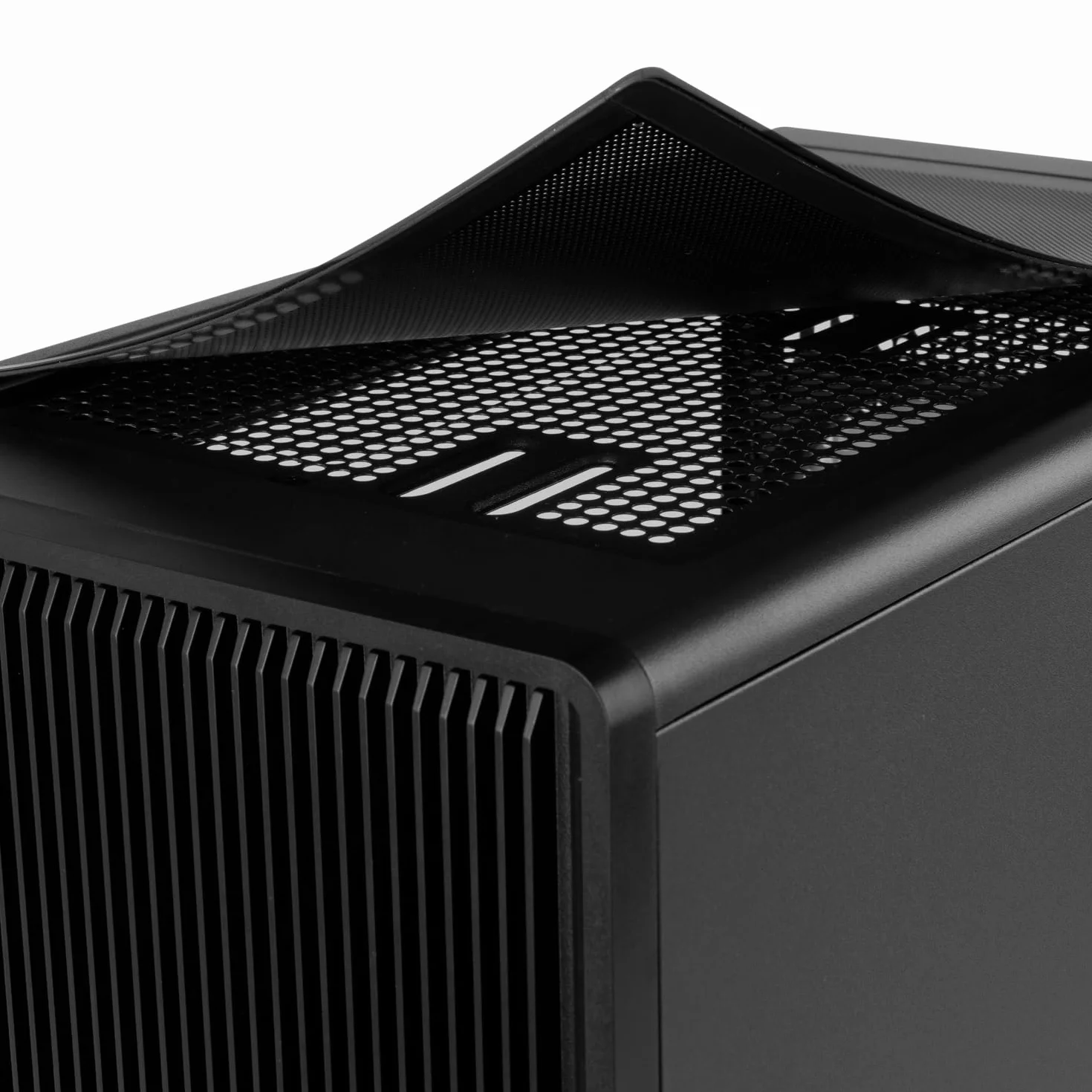 NOX XTREME PRODUCTS INFINITY IOTA – Obudowa ATX Mid-Tower | M-ATX | ITX, Zawiera 4 wentylatory ARGB 120 mm, Mesh z przodu, Hartowane szkło z boku, USB 3.0, Wsparcie dla GPU do 330 mm, Czarny