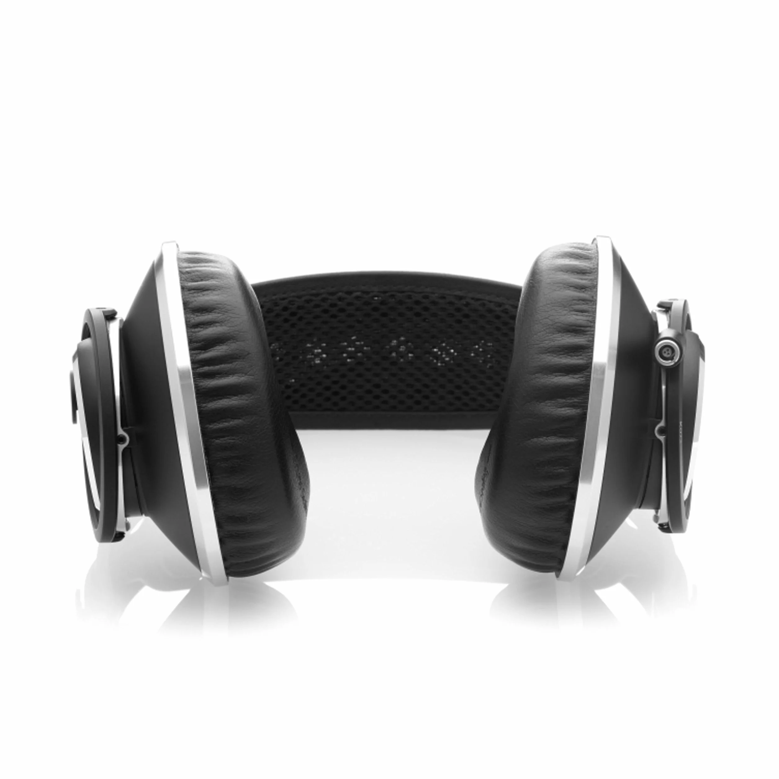 AKG K-872 - Zamknięte słuchawki studyjne