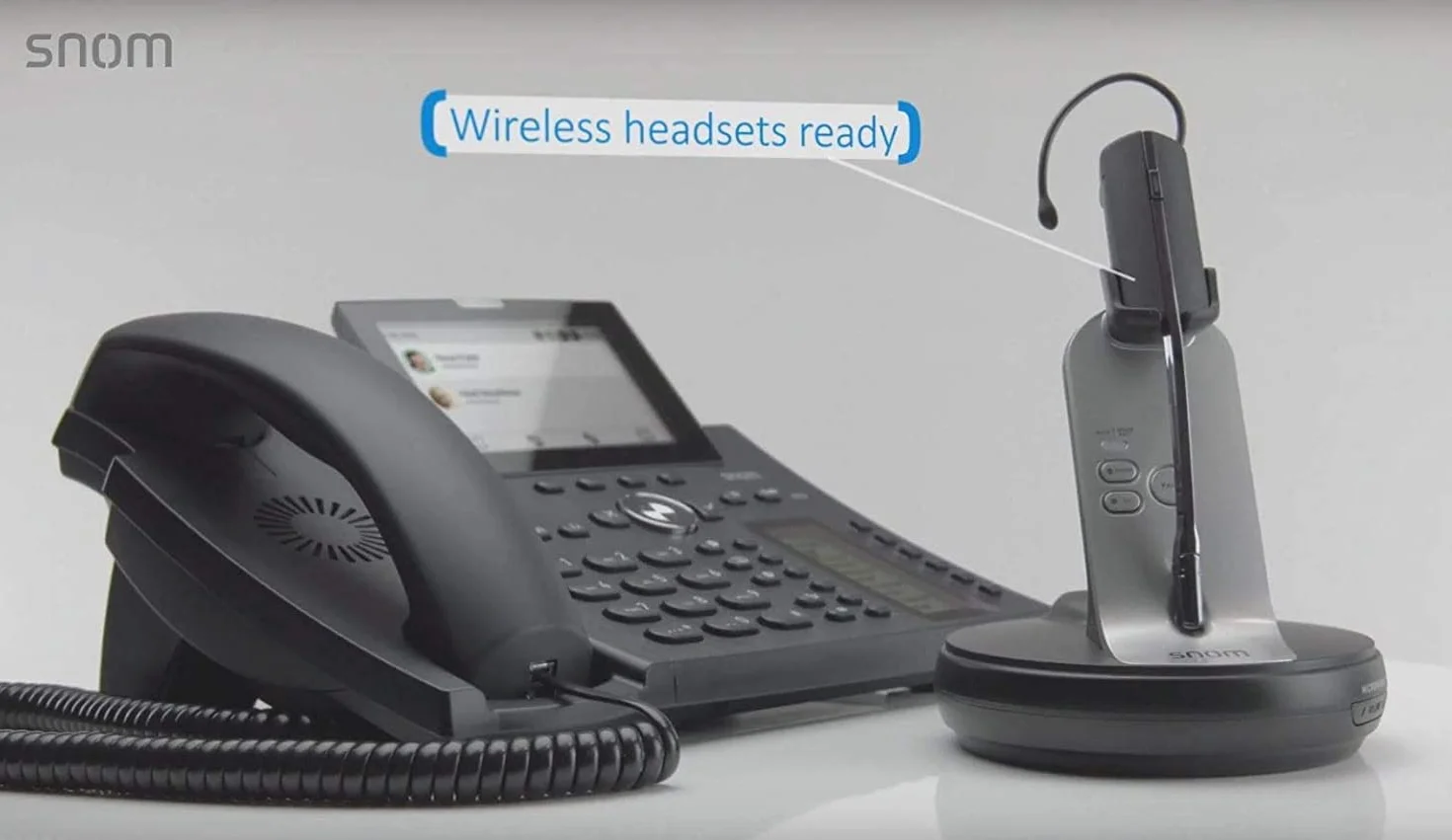 Snom Telefon biurkowy D385 IP, kolor + SmartScreen, 12 tożsamości SIP, przełącznik hakowy z czujnikiem, Bluetooth, USB, 48 kluczy samoopisujących (12 fizycznych), czarny, 0004340