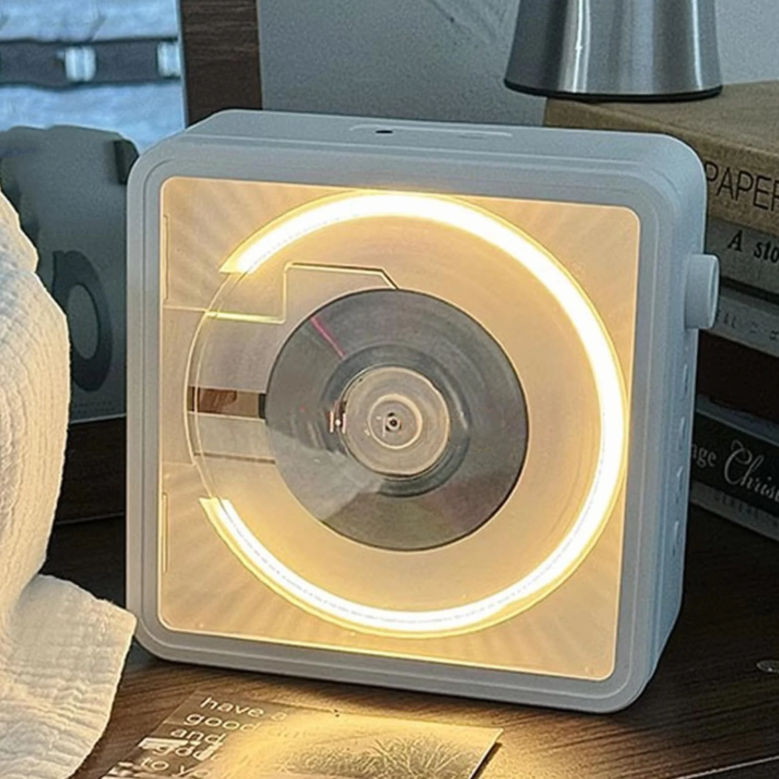 Odtwarzacz CD z Bluetooth, mini kanał Hi-FI z głośnikami, pierścień świetlny o zmiennej intensywności, stojak na biurko i ścianę, obsługa odtwarzania płyt CD/CD-R/CD-RW/MP3/WMA