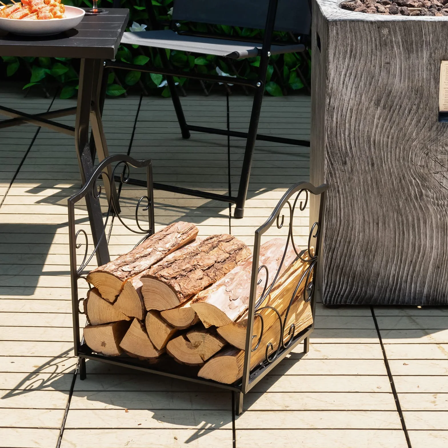 COSTWAY Regał na drewno kominkowe z metalu, regał na drewno opałowe, wytrzymuje do 60 kg, regał na walizki drewniane, stojak na drewno kominkowe 45x32x40 cm