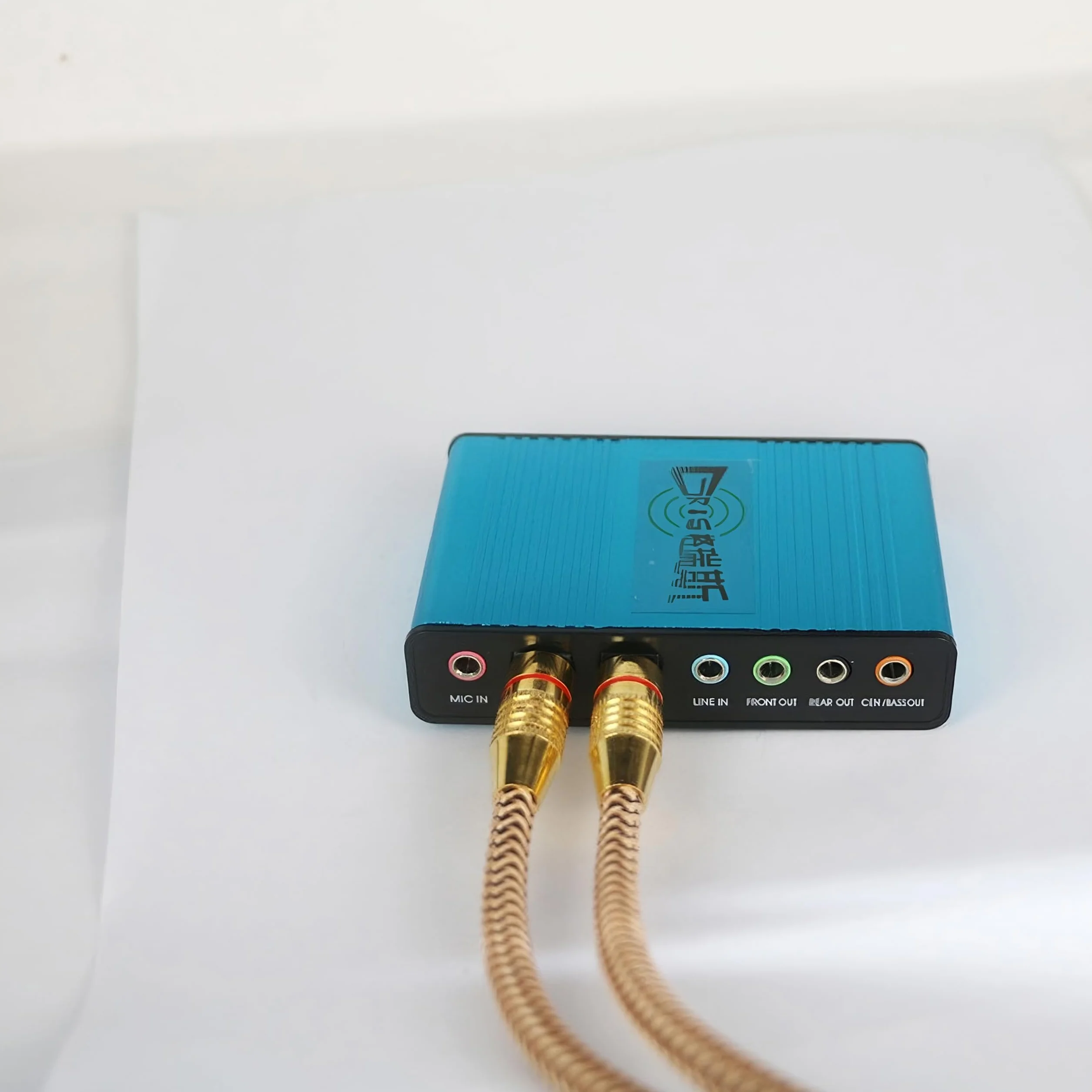Retoo Zewnętrzna karta dźwiękowa 7.1 Surround, adapter audio stereo, regulacja głośności