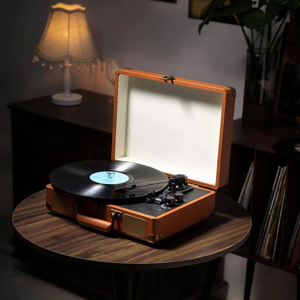 Odtwarzacz płyt Bluetooth z głośnikami, konwersja winylu na MP3, łączność USB, dźwięk stereo, idealny dla entuzjastów domowego audio i muzyki