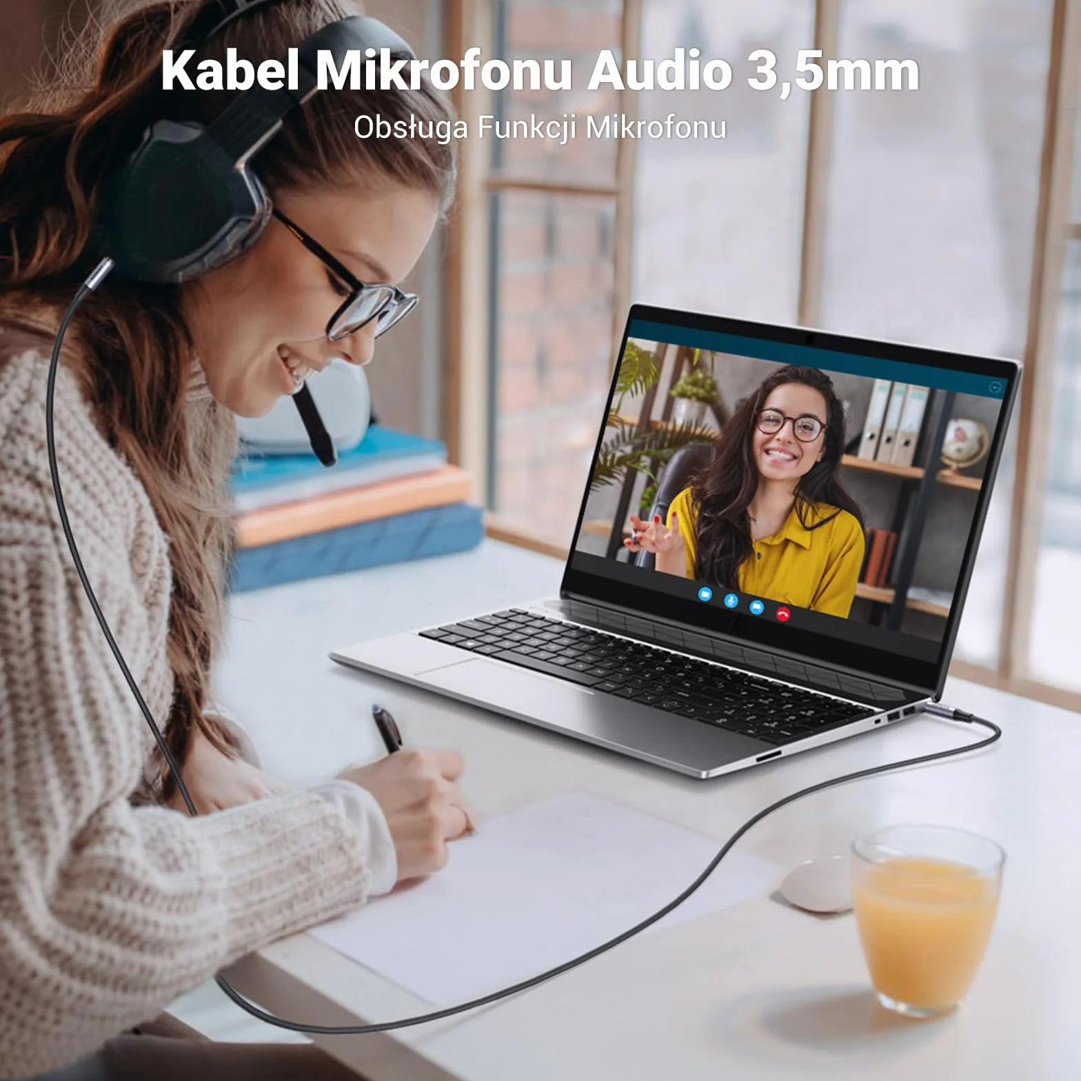 UGREEN 4-Biegunowy Kabel Audio 3,5 mm Męski na Męski (2M)