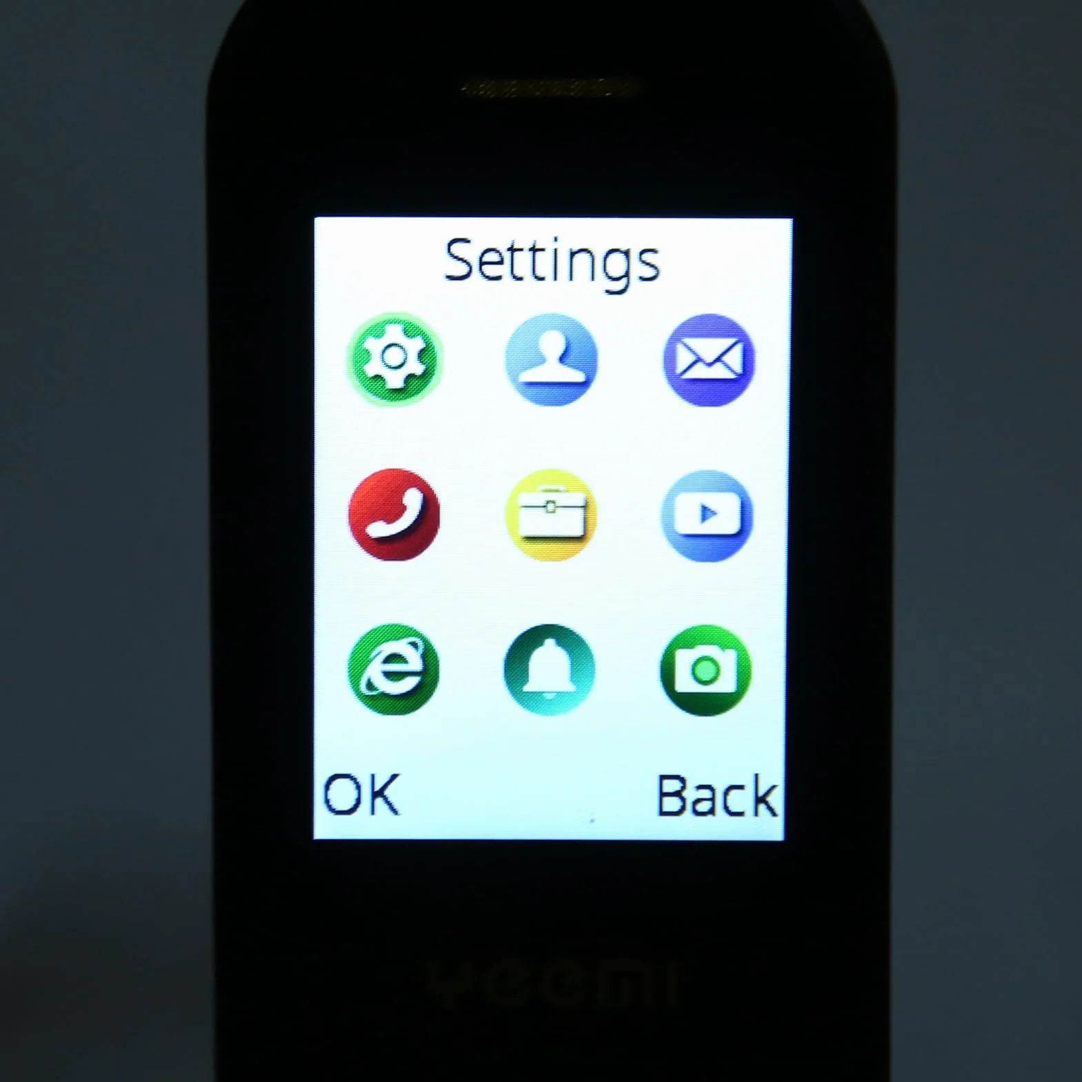Generic YEEMI K21+ Telefon Komórkowy z klapką 4G i Dużym Przyciskiem z Podwójnym Ekranem dla Seniorów, Podstawowy Telefon Komórkowy z baterią 4800 MAh dla Osób Starszych (GOLD)