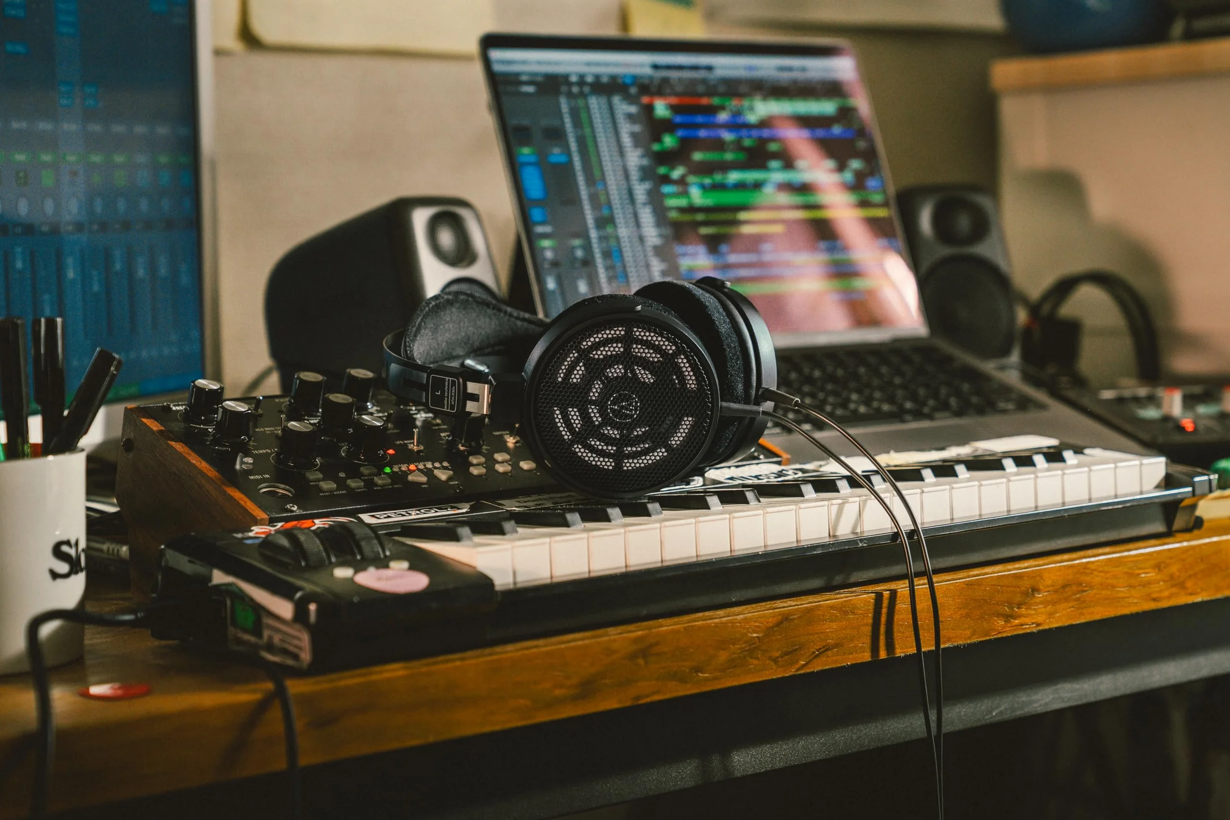 Audio-Technica ATH-R30X Słuchawki referencyjne o otwartej konstrukcji