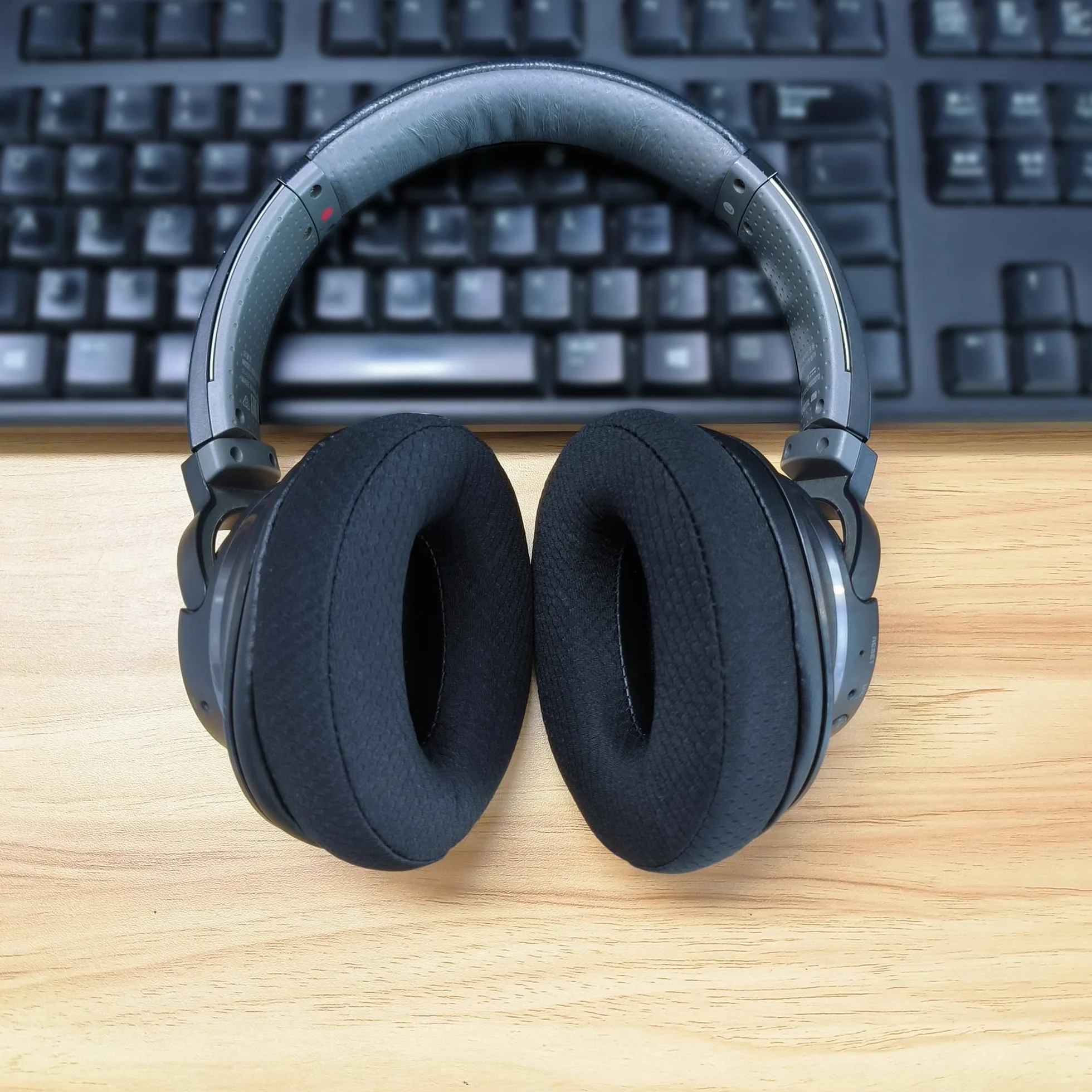 Nauszniki Kompatybilne z Sony MDR-ZX770BN, ZX780DC, WH-CH700N, WH-CH710N Słuchawki Nauszniki Wymienne Poduszki (Oddychający Materiał/Wysokiej Jakości Pianka)
