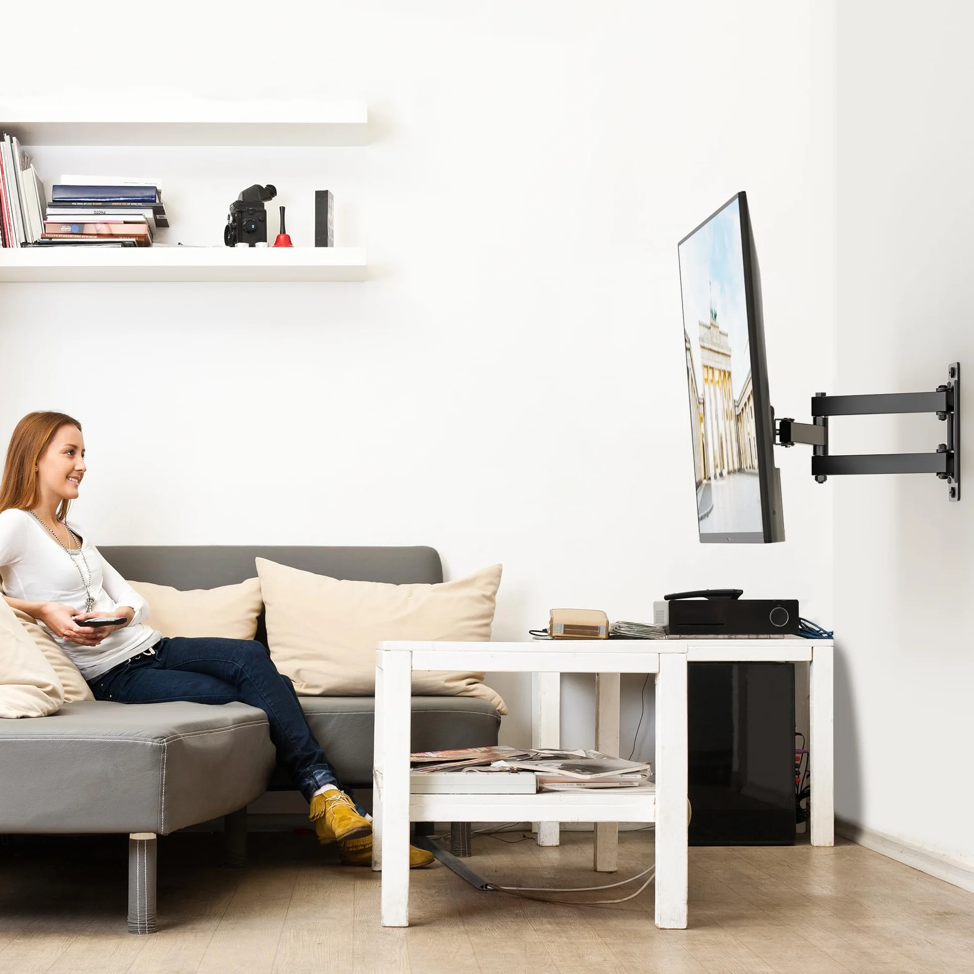 BONTEC Uchwyt ścienny do telewizorów 13-42 cale, 25 kg, VESA 200x200mm, pełny ruch, obrót 360°