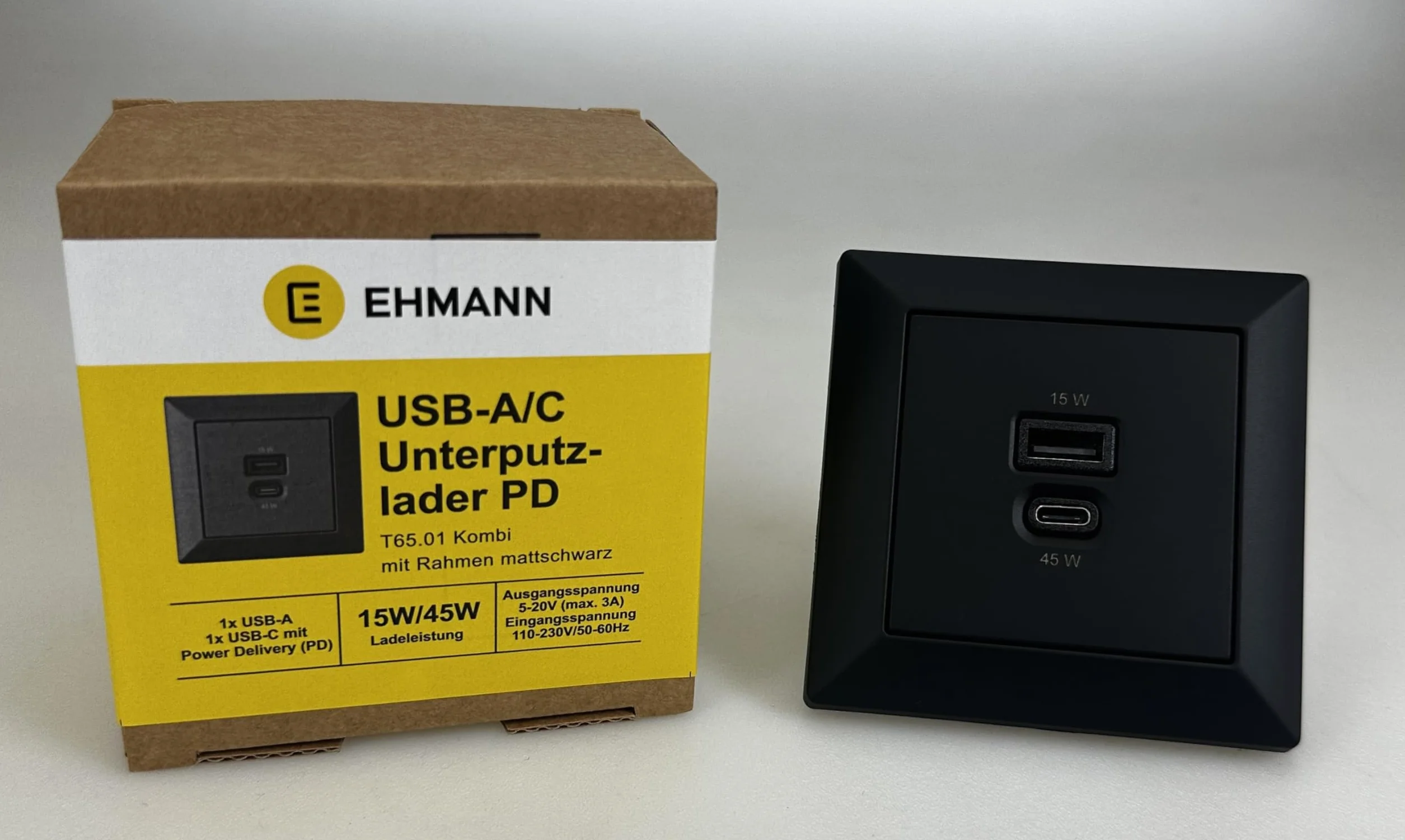 Podtynkowa stacja ładująca USB z USB-C 45 W + USB-A 15 W ładowarka z ramką czarny matowy