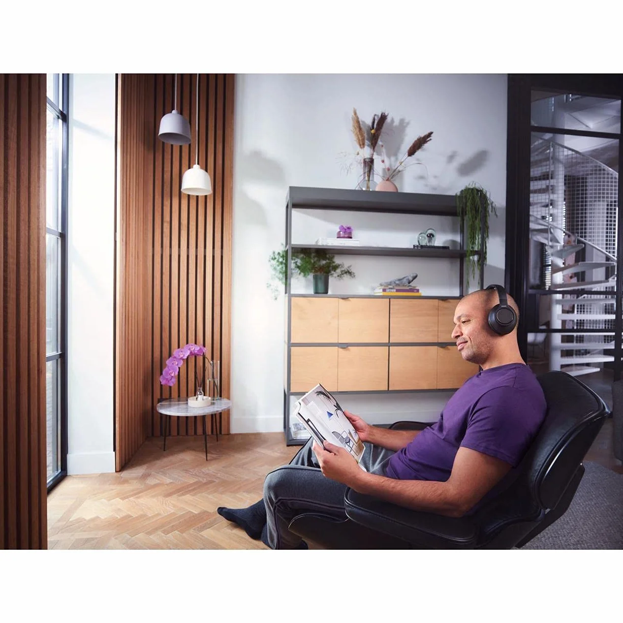 Philips Słuchawki, Wezprzewodowe Słuchawki Nauszne, Pasywna Redukcja Szumów, Łatwe Połączenie Bluetooth, 18 Godzin Odtwarzania, Premium Wzornictwo I Lekkość, TAH6206BK/00