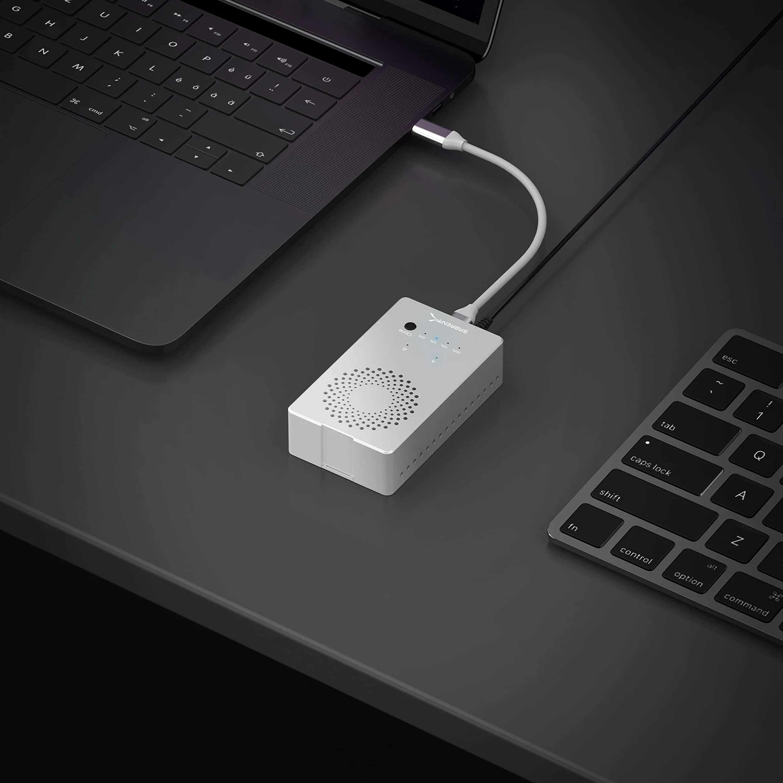 SABRENT Stacja dokująca M.2 SSD, podwójny klon NVMe, obudowa z funkcją powielacza USB C 3.2 PCIe, zewnętrzna aluminiowa obudowa do dwóch M2 NVMe z zasilaczem, bez narzędzi (EC-SSD2)