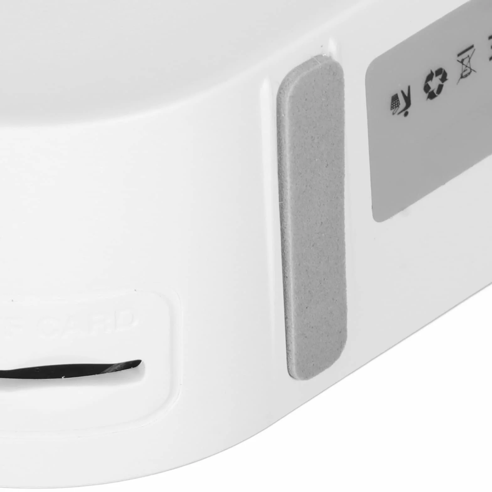 Głośnik z Budzikiem Bluetooth, Cyfrowe Radio z Budzikiem z Pełnym Basem FM, Przenośny Głośnik Bluetooth z Lustrzanym Wyświetlaczem LED do Sypialni, Biura i Pokoju w Akademiku