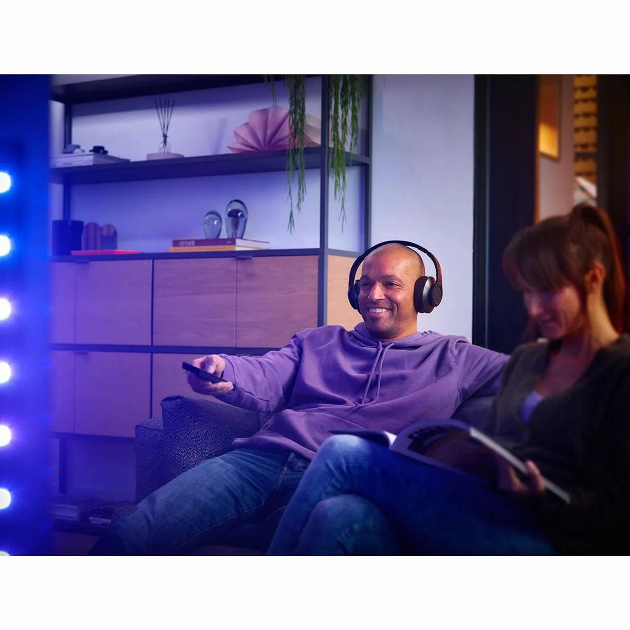 Philips Słuchawki, Wezprzewodowe Słuchawki Nauszne, Pasywna Redukcja Szumów, Łatwe Połączenie Bluetooth, 18 Godzin Odtwarzania, Premium Wzornictwo I Lekkość, TAH6206BK/00