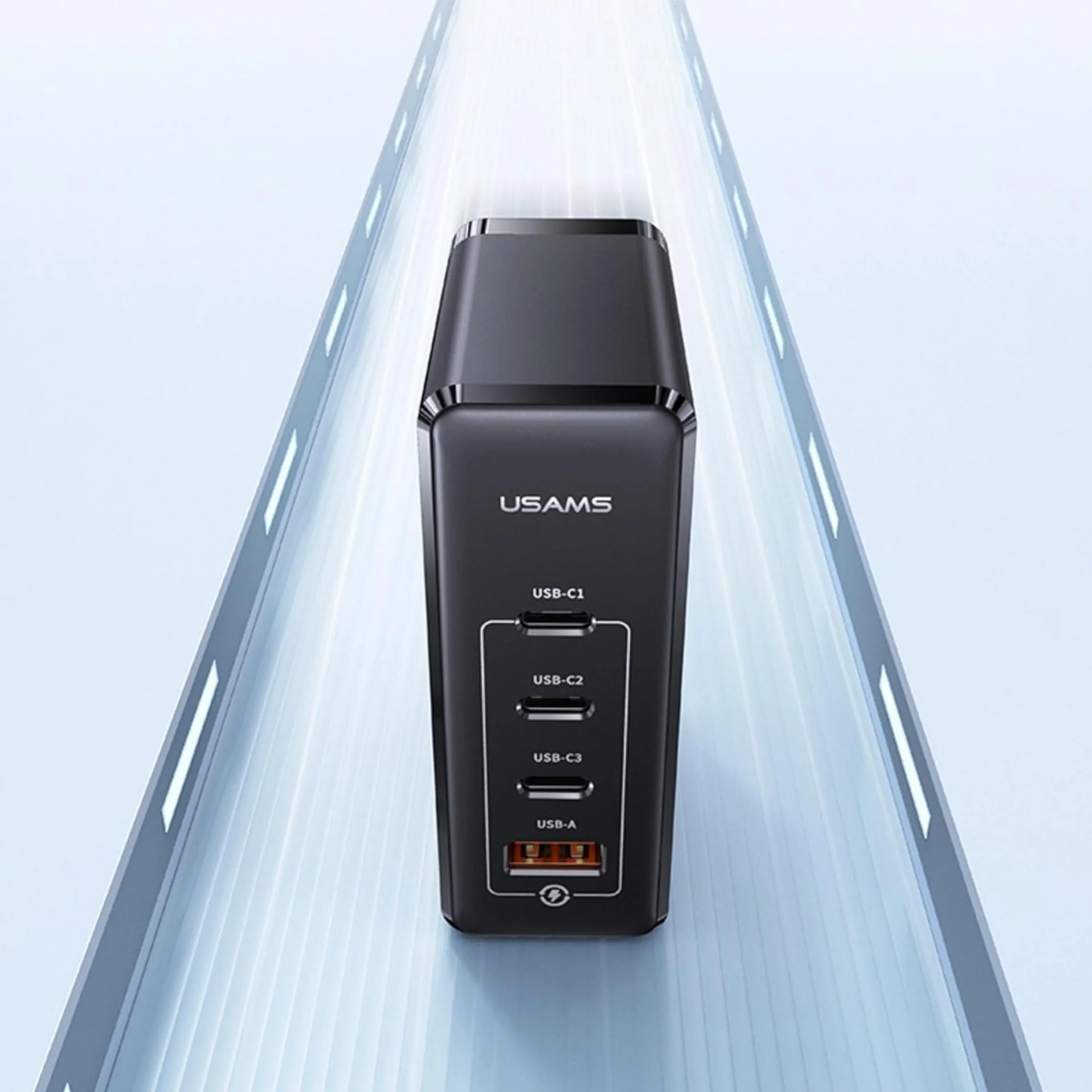 P4Y Ładowarka sieciowa 3XUSB-C+1XUSB US-CC163 T50 Szybkie ładowanie 100W QC3.0/QC2.0/AFC/SCP/FCP/PD3.0 Chip GaN (EU) Czarna