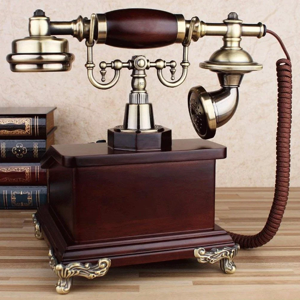 Retro klasyczny telefon stacjonarny, telefon, retro telefon z drewnianą i metalową obudową, vintage retro telefon stacjonarny domowy telefon domowy, biurko z dialerem telefon biurowy telefon domowy