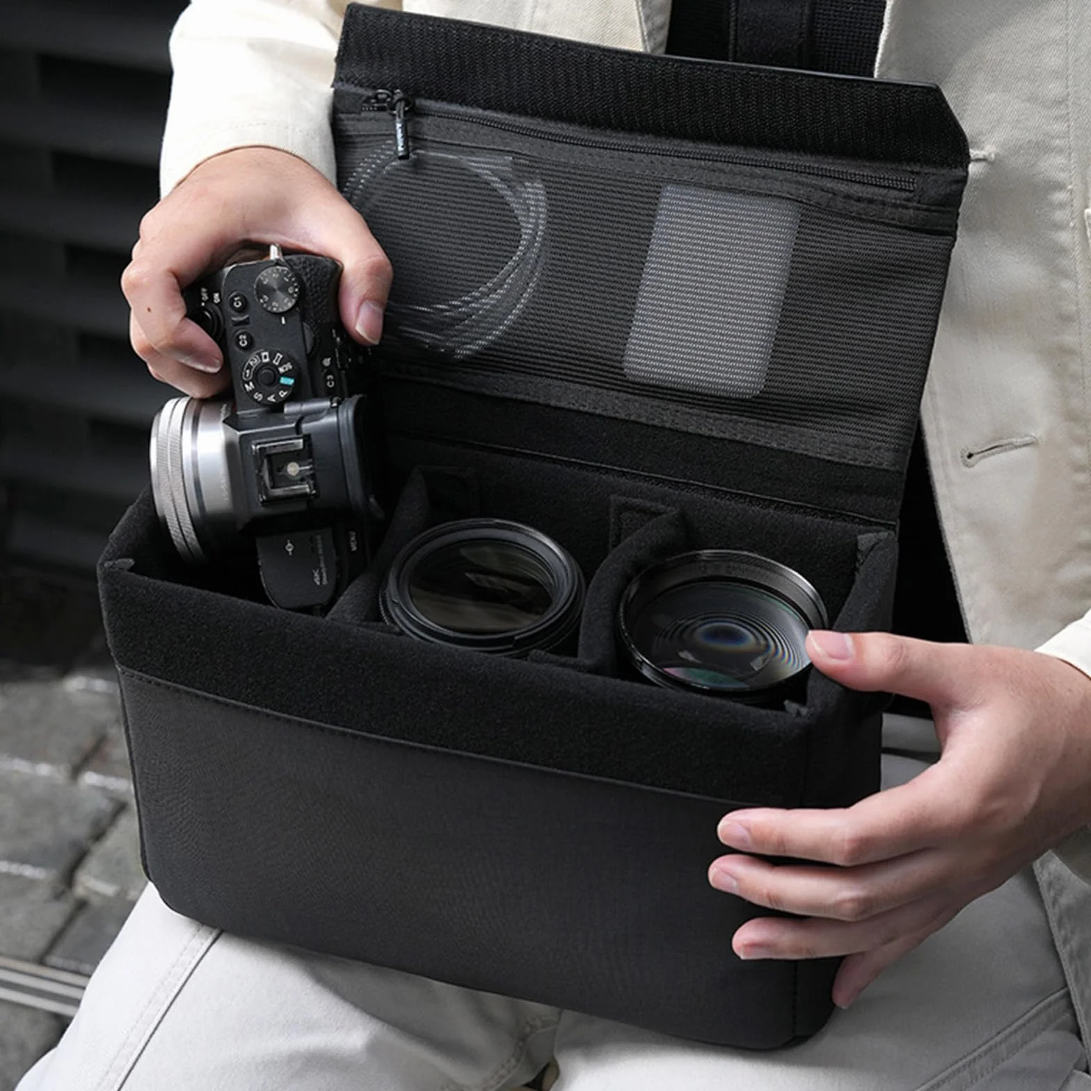 Odpinana torba wewnętrzna na aparat DSLR z paskiem na ramię i miękką wyściółką do ochrony sprzętu, planer aparatu DSLR, Morela, L, Etui ochronne na kamerę