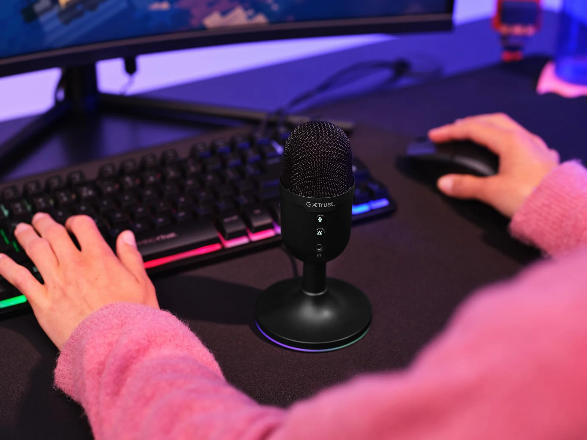 GXTrust 236 Yami Mikrofon Pojemnościowy USB do Podcastów Twitch Discord ASMR Youtube Playstation 5, Mikrofon do Gier z Kardioidalnym Wzorem Nagrywania, Podświetlenie RGB, Czarny