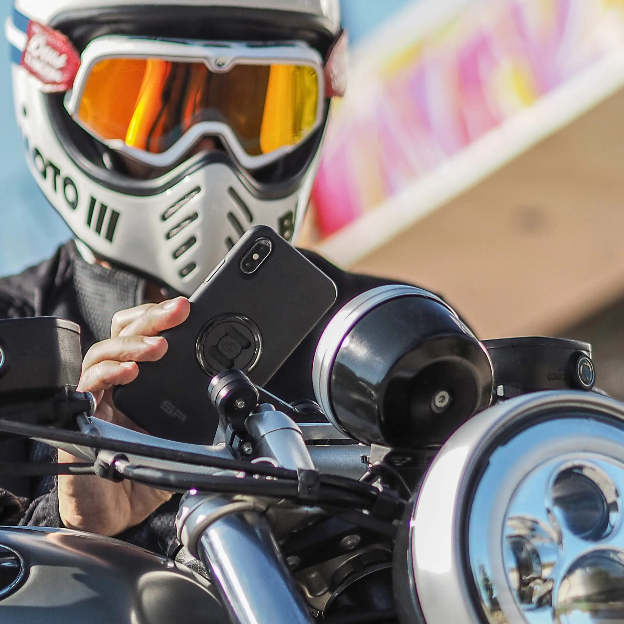 SP CONNECT Uchwyt na telefon komórkowy z modułem antywibracyjnym, wodoszczelny uchwyt na telefon komórkowy do motocykla, roweru, skutera, skutera, akcesoria do wszystkich smartfonów, takich jak iPhone Samsung