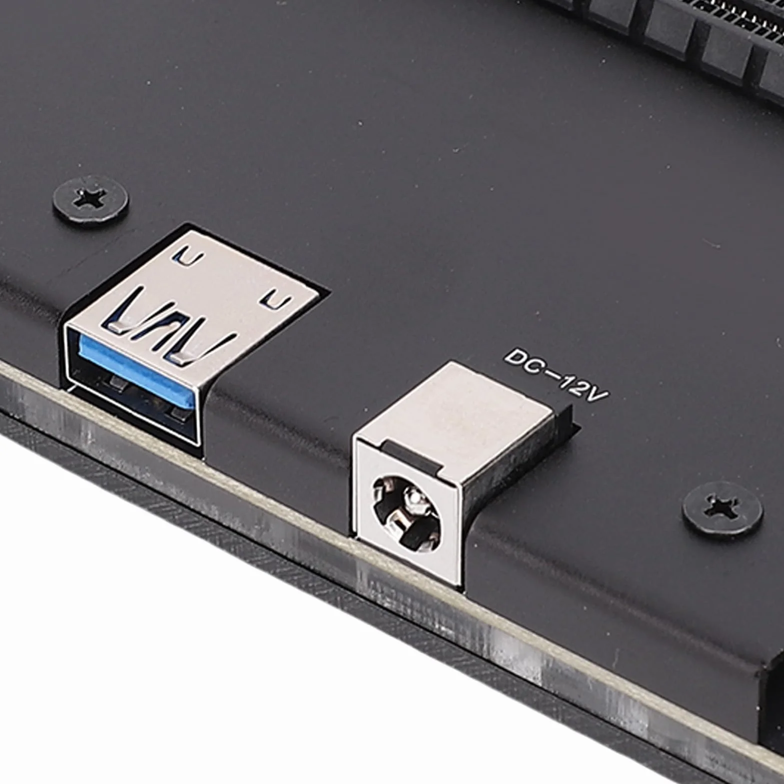Dioche Obudowa Karty Graficznej Zewnętrzna Stacja Dokująca GPU na 4 Karty Graficzne Obudowa z USB 4.0 Typu Plug-and-Play i Kablem do Transmisji Danych o Długości 1 M dla Ulepszonych Gier i Edycji