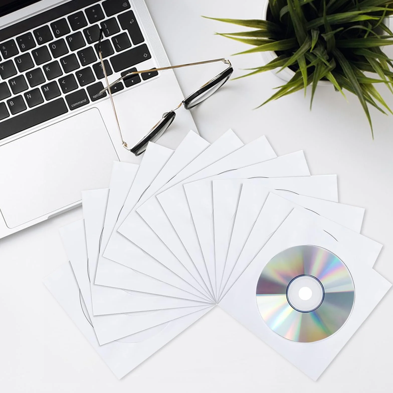 Rękawy na płyty CD DVD, wysokiej jakości, białe rękawy na płyty CD, DVD, koperty, z przezroczystym okienkiem i klapką, 120 gramów, kompatybilne ze standardowym rozmiarem CD DVD, 200 szt