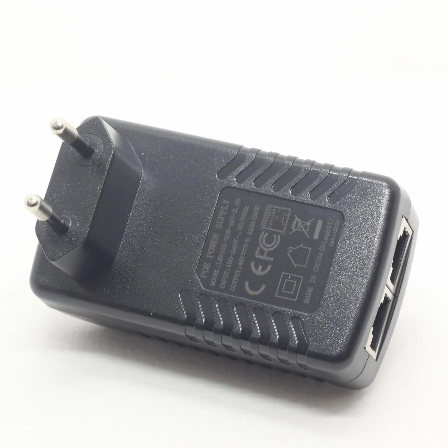 2.5G Gigabit 48V PoE Injector Adapter Power Over Ethernet 802.3at U6 Enterprise