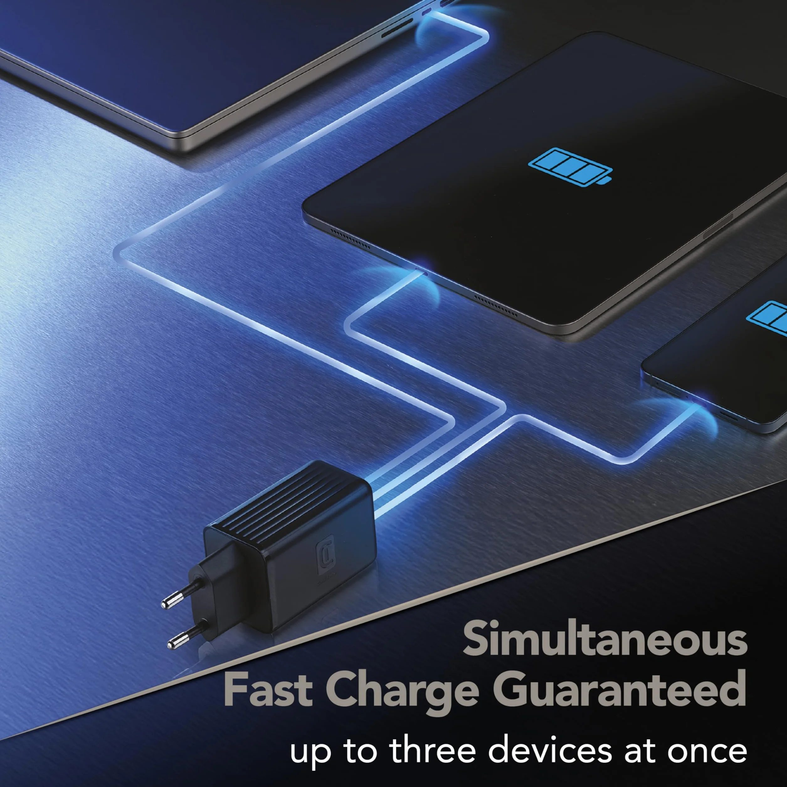 Cellularline GaN+ Multipower ładowarka sieciowa 100 W z 2 portami USB-C Power Delivery, 1 x USB-A Quick Charge 30 W, ładowanie jednocześnie, kompaktowa, czarna